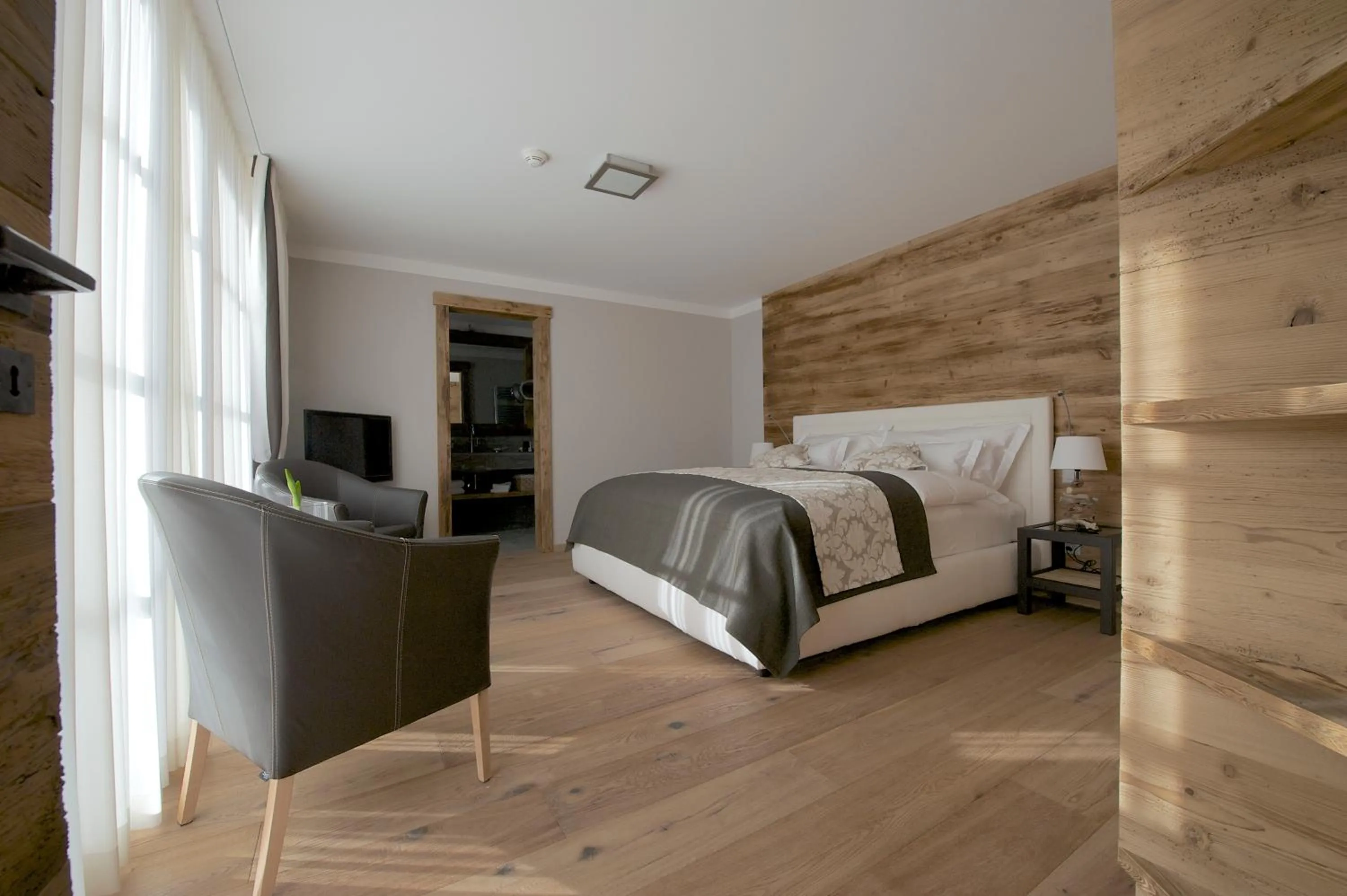 Bedroom, Bed in Hotelino Petit Chalet