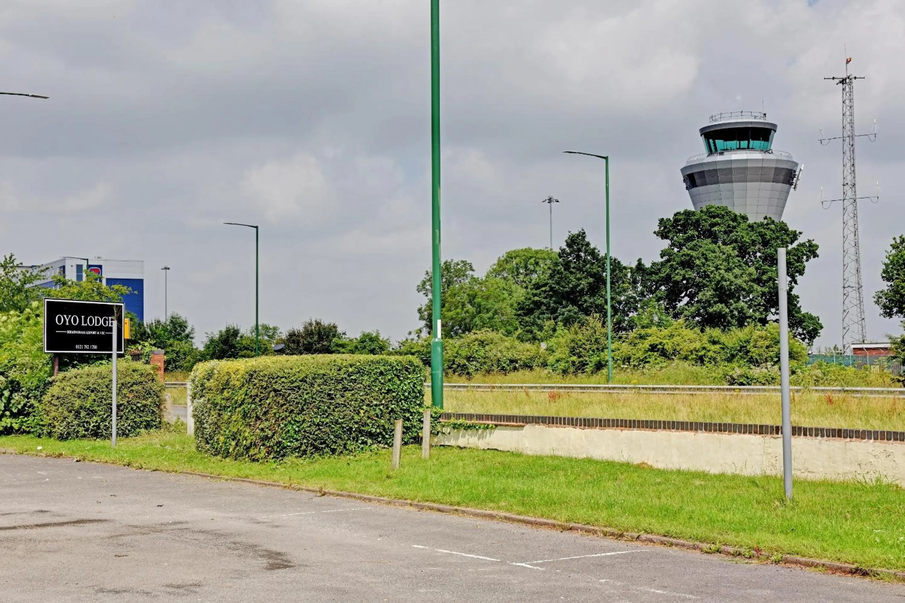 Facade/entrance in The Gables Hotel, Birmingham Airport