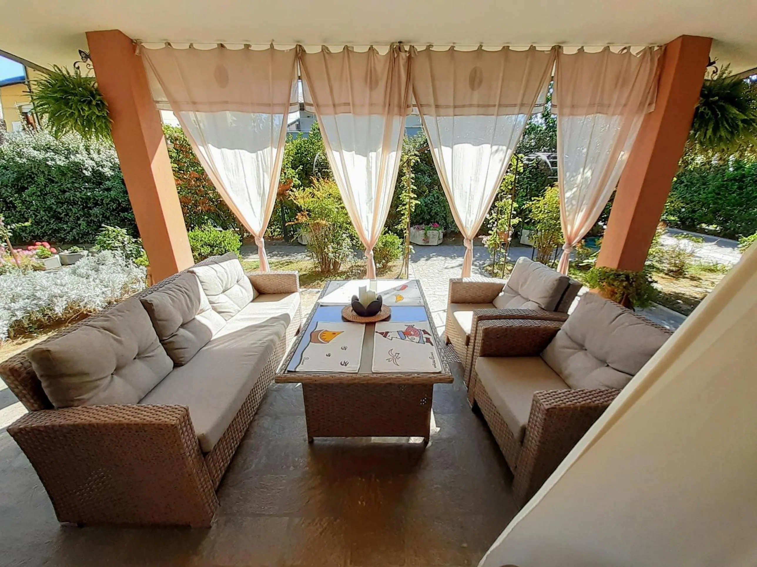 Patio in Villa Bruna