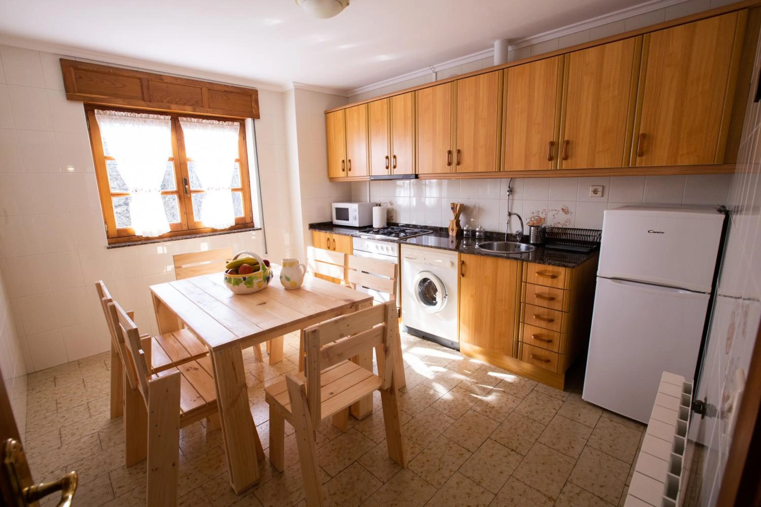Kitchen or kitchenette in La Casona de Cardes