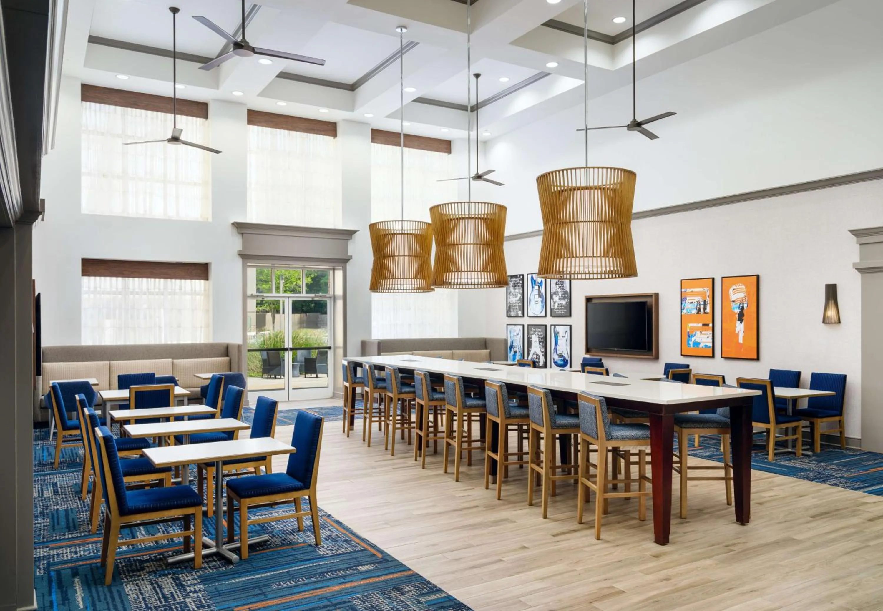 Breakfast in Hampton Inn & Suites Memphis East Germantown Area