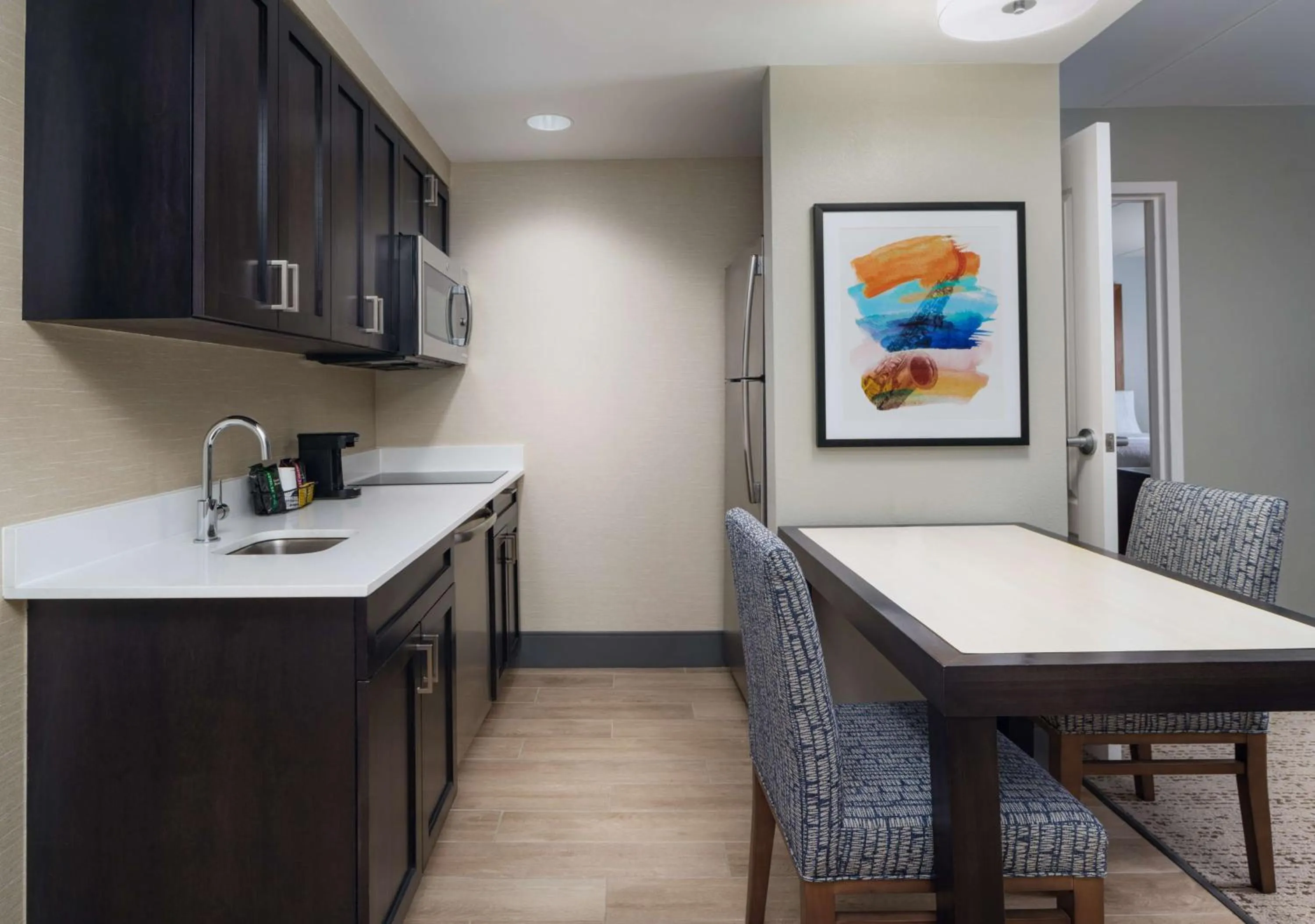 Kitchen or kitchenette in Hampton Inn & Suites Memphis East Germantown Area