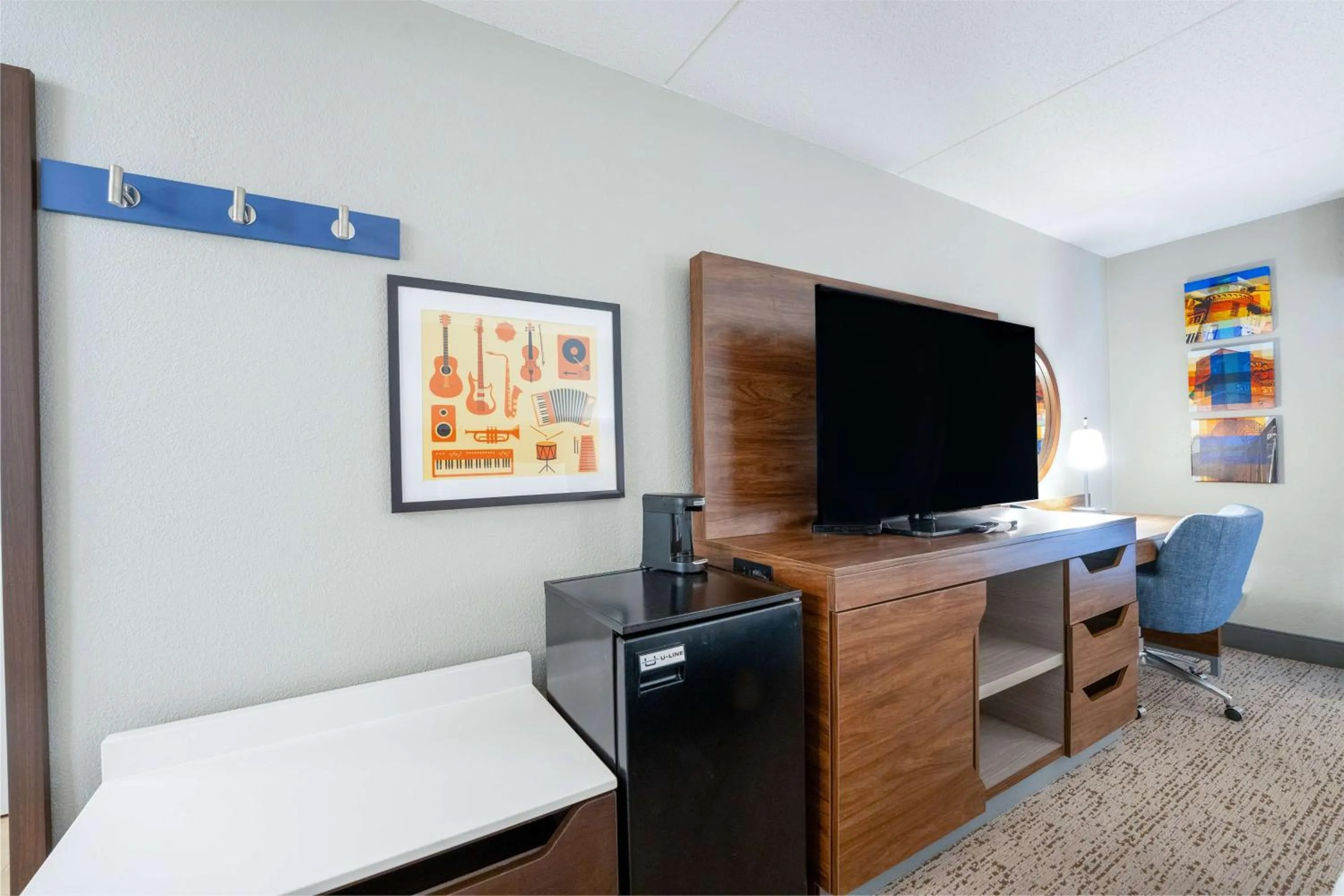 Bedroom, Bed in Hampton Inn & Suites Memphis East Germantown Area