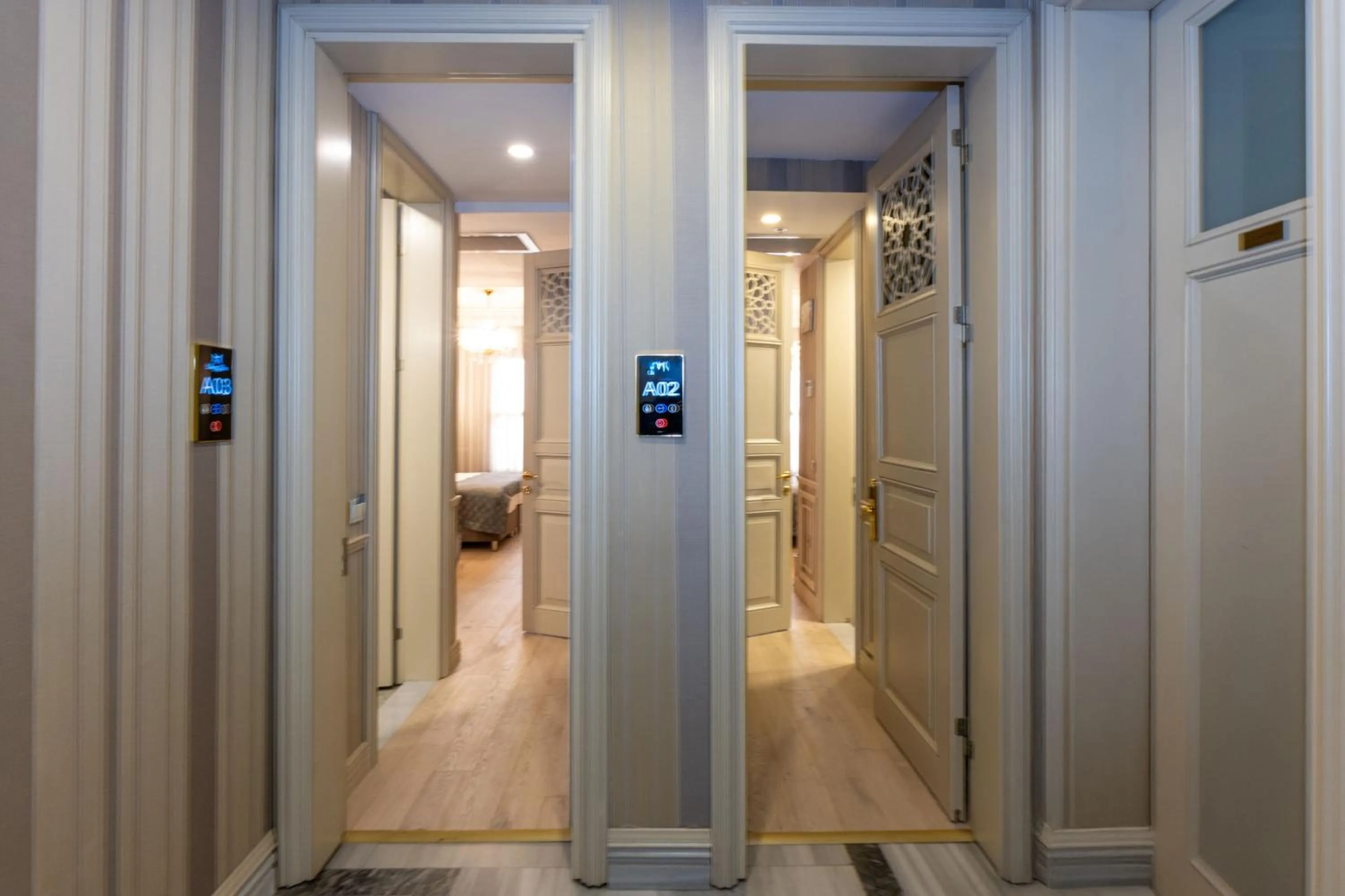 Decorative detail in Meserret Palace Hotel - Special Category