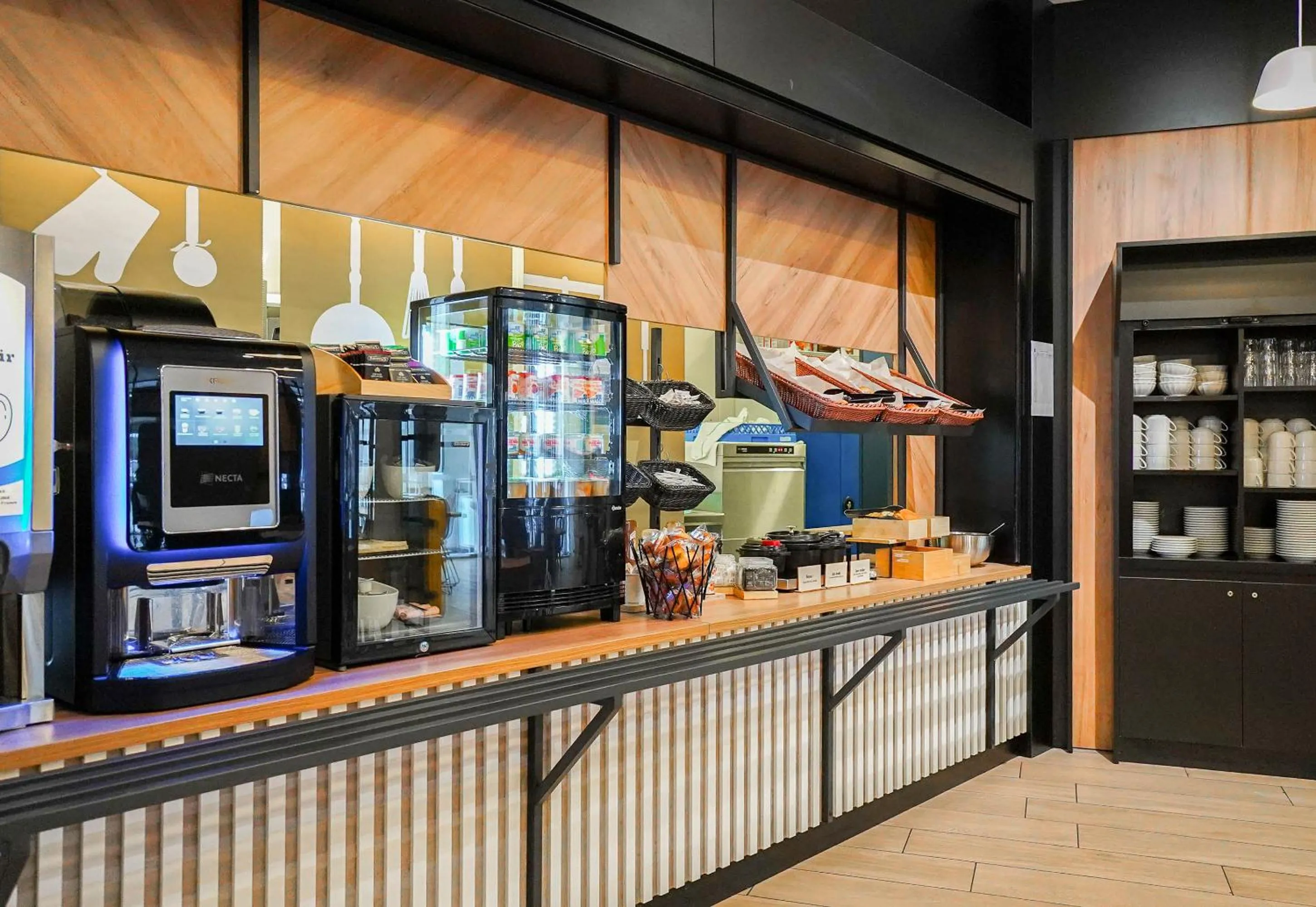 Coffee/tea facilities in B&B HOTEL Marseille Centre La Joliette