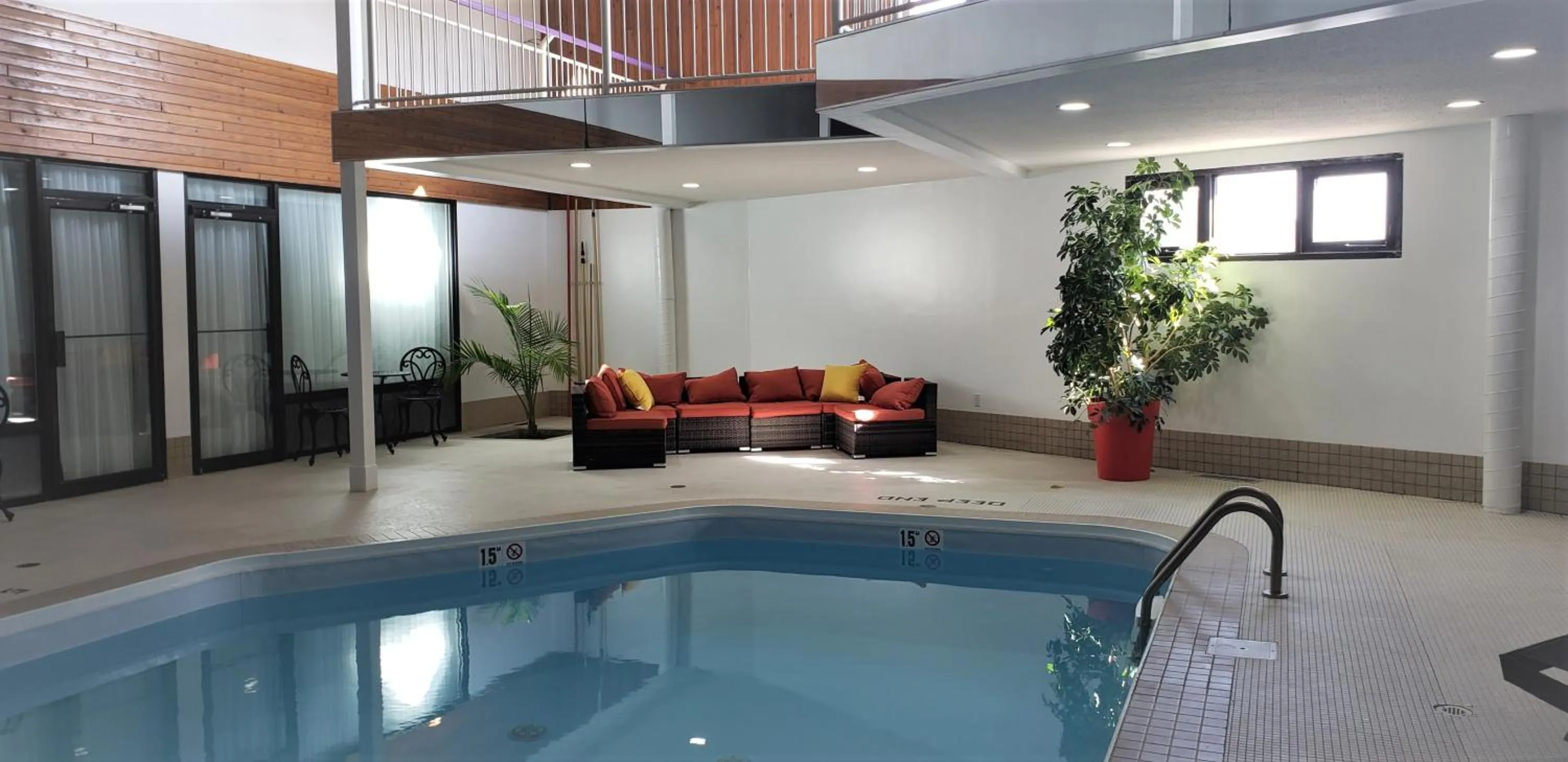 Swimming pool in Super 8 by Wyndham Spruce Grove