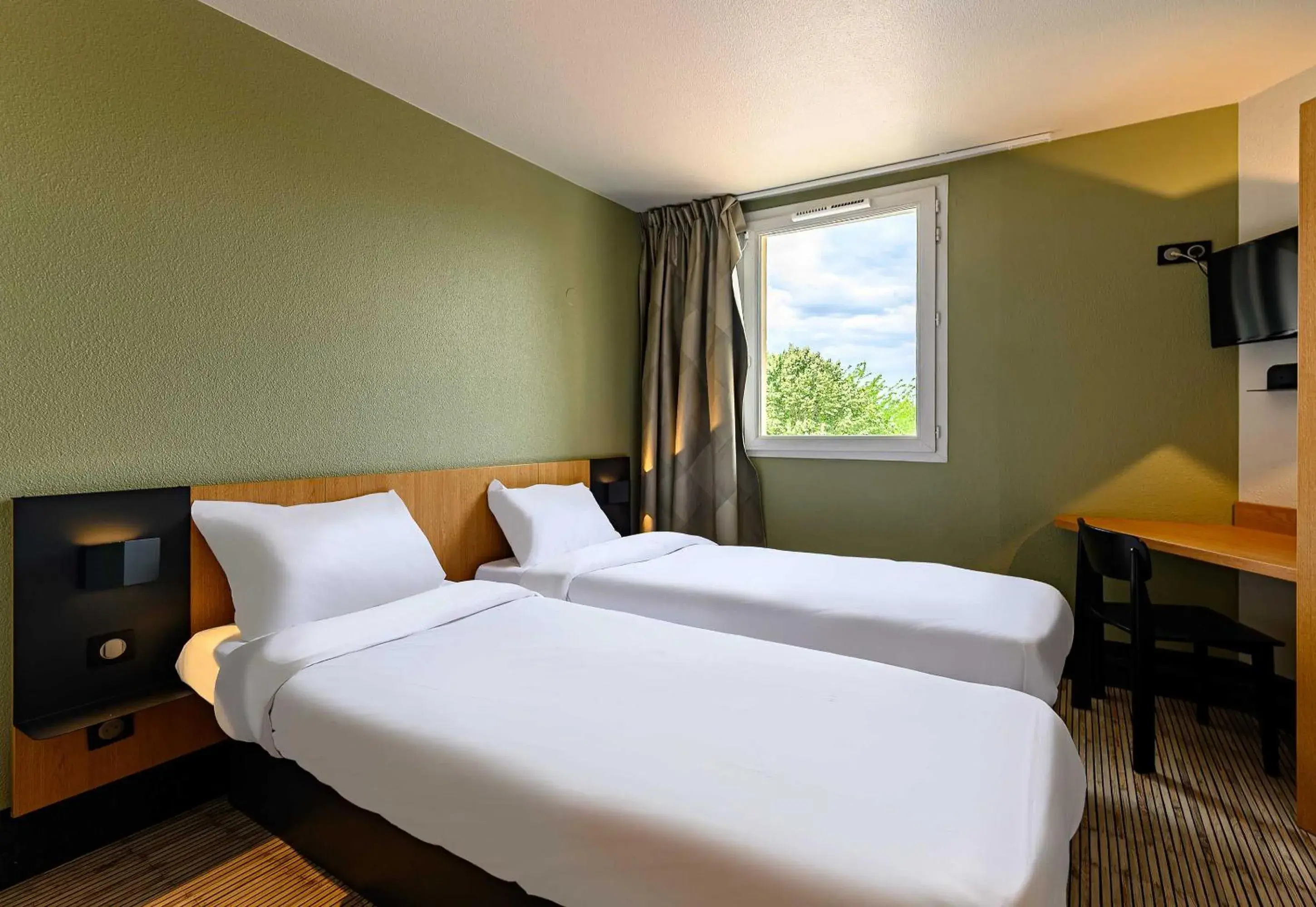 Twin Room in B&B HOTEL Marne-la-Vallée Bussy-Saint-Georges Twin Room in B&B HOTEL Marne-la-Vallée Bussy-Saint-Georges