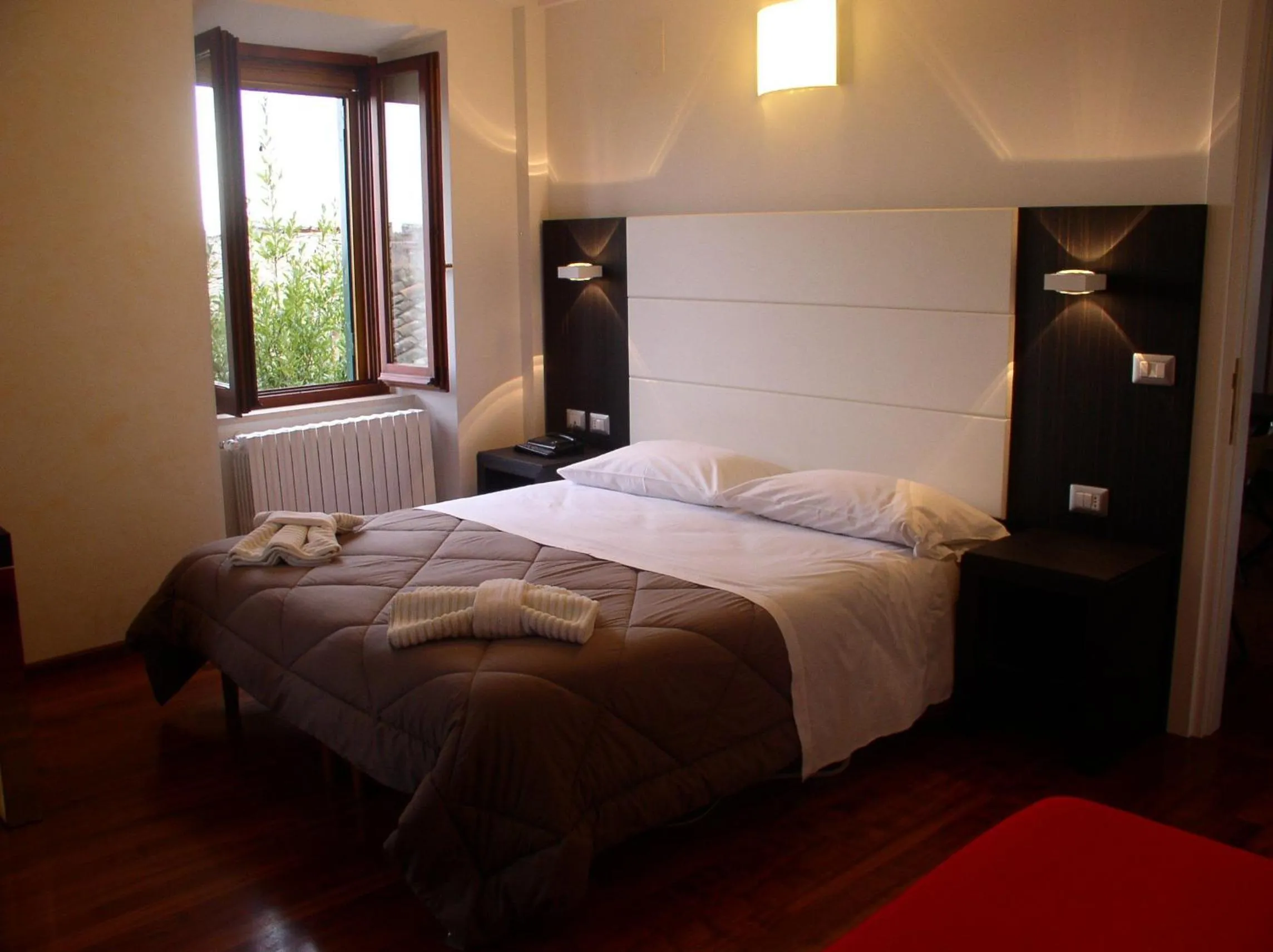 Photo of the whole room, Bed in Primavera Mini Hotel