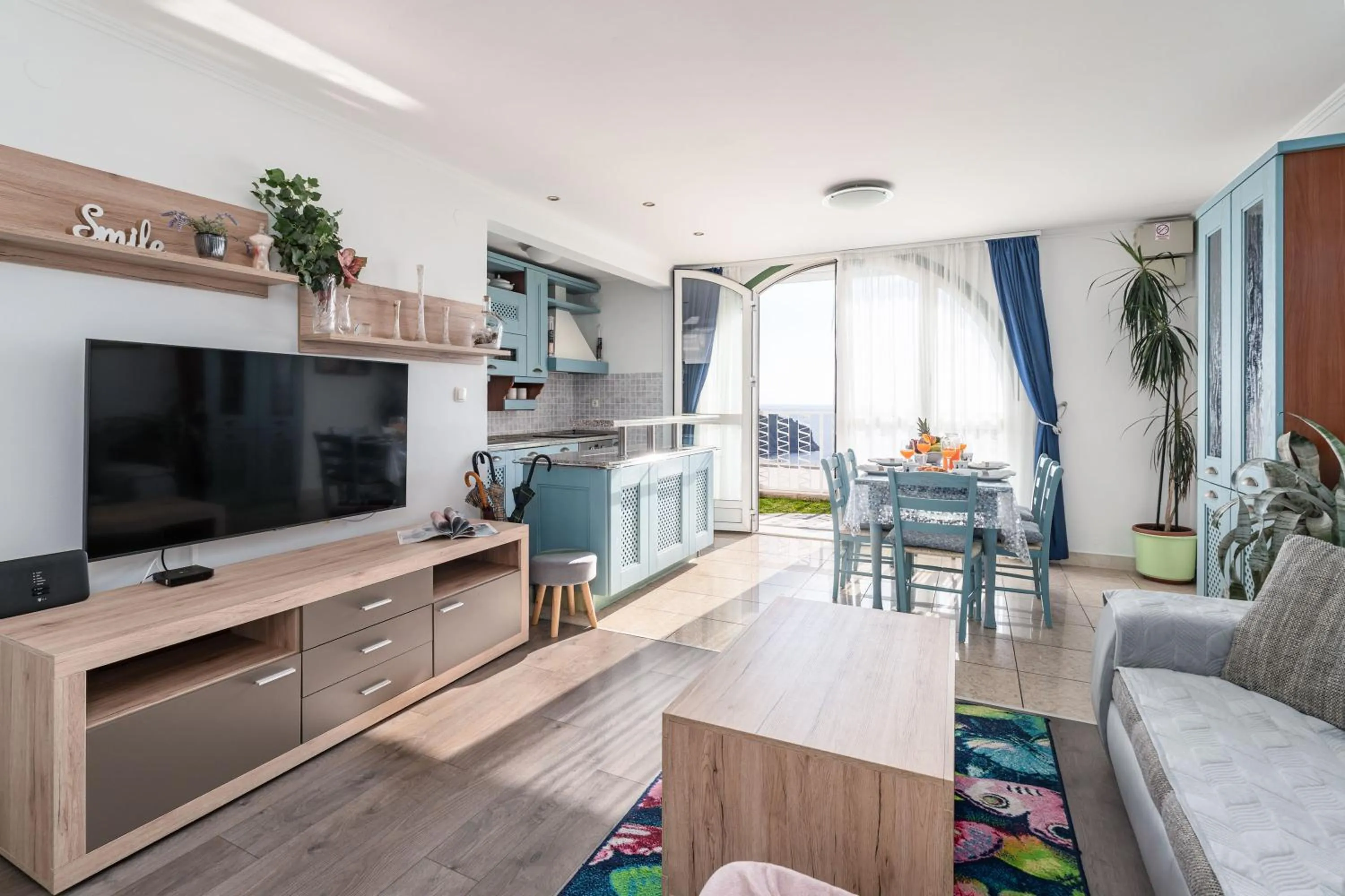 Living room in Apartments and Room Lora