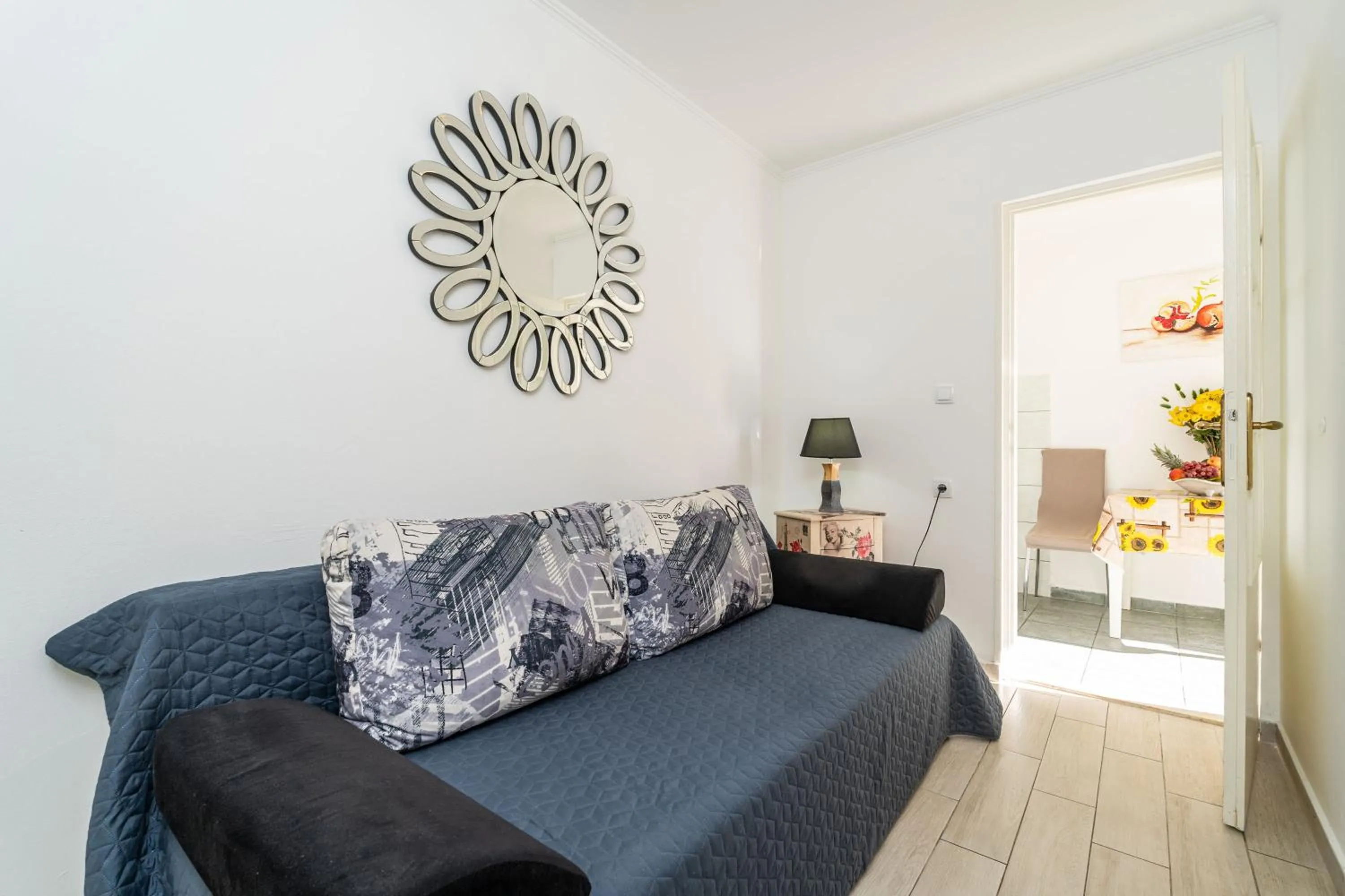 Bed in Apartments and Room Lora