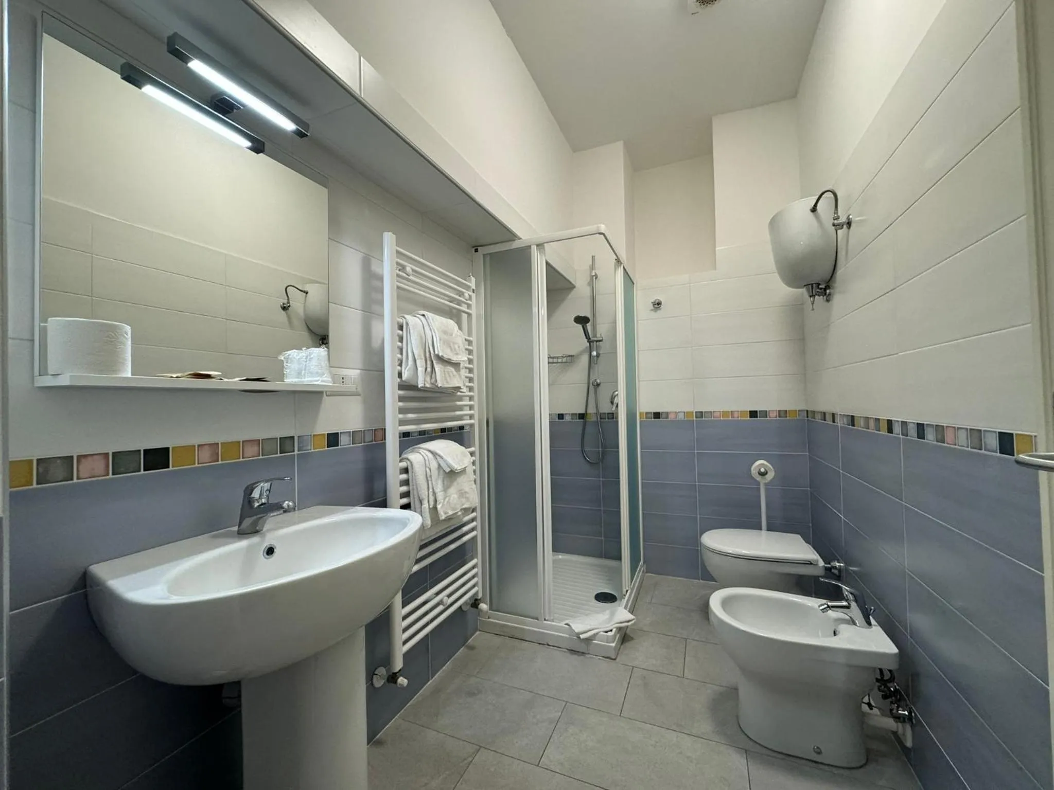 Shower in Monastero SS. Annunziata