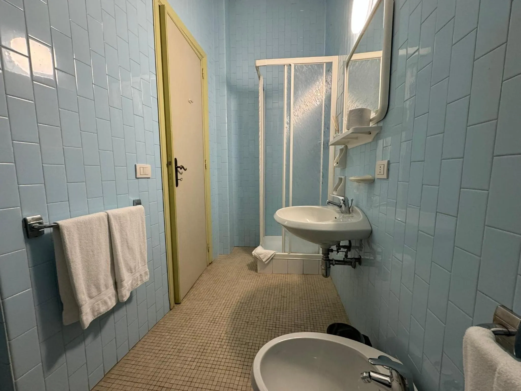 Shower in Monastero SS. Annunziata