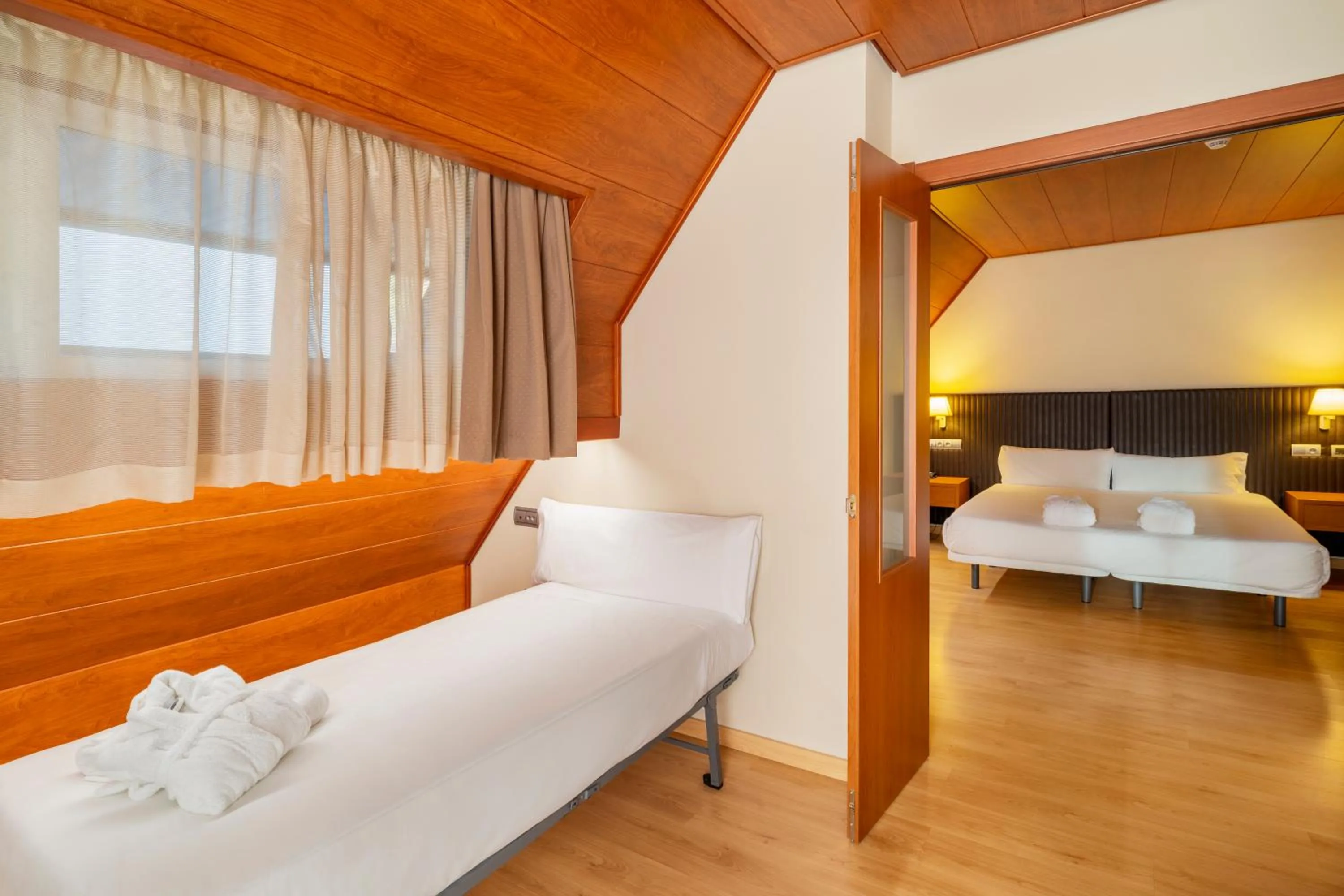 Bed in Iberik Rocallaura Balneari