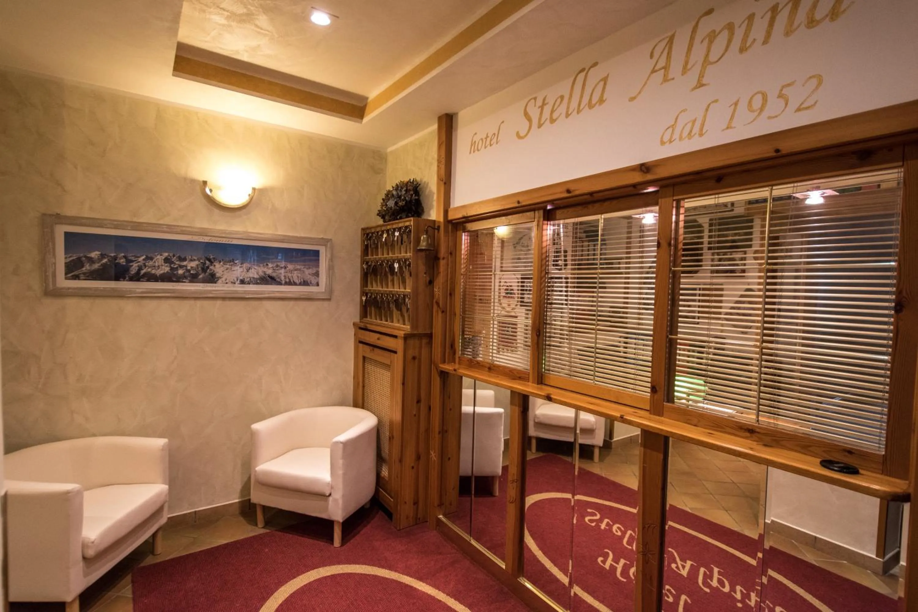 Lobby or reception in Hotel Stella Alpina