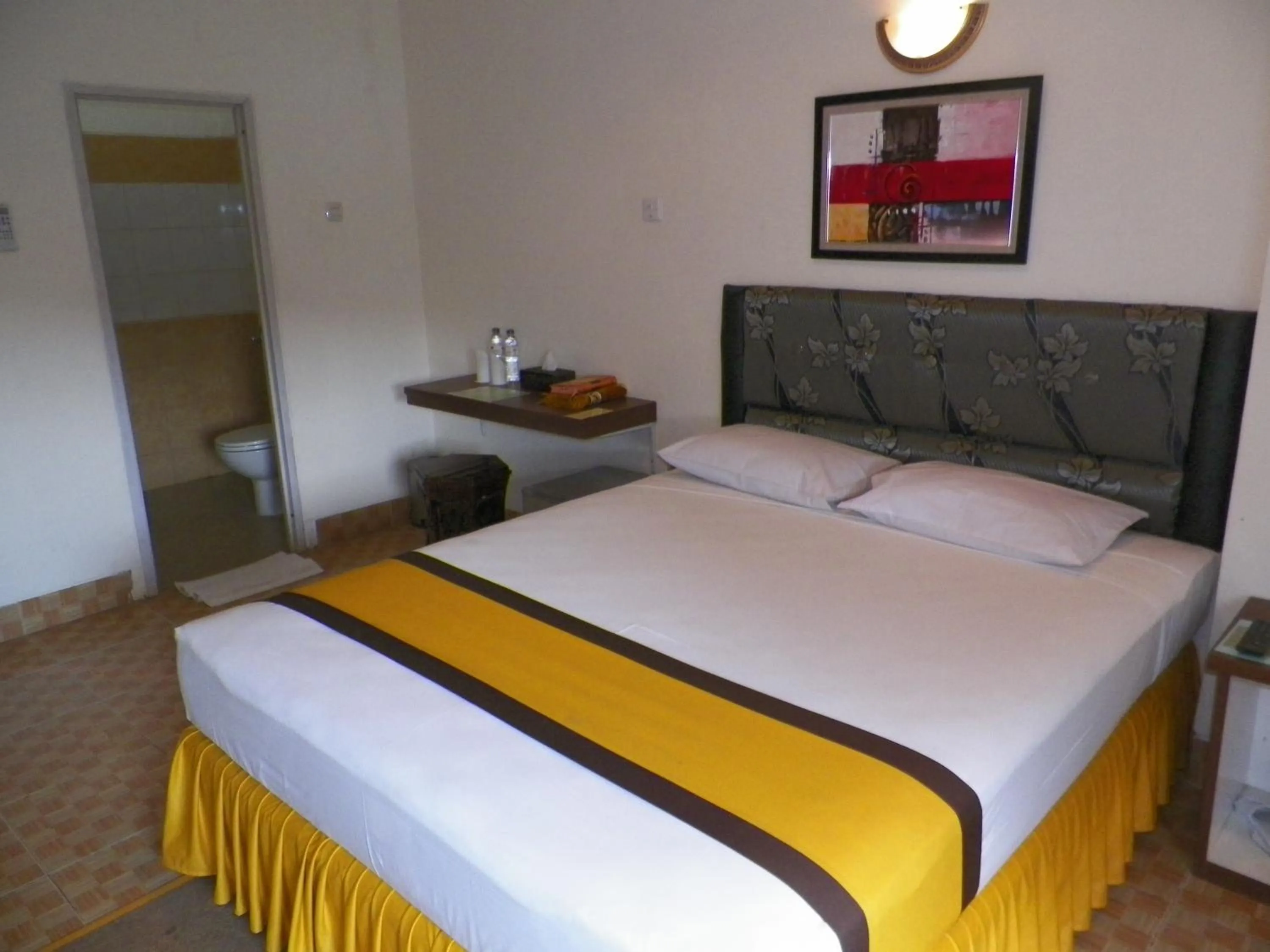 Bedroom, Bed in Al-Badar Hotel Syariah Makassar