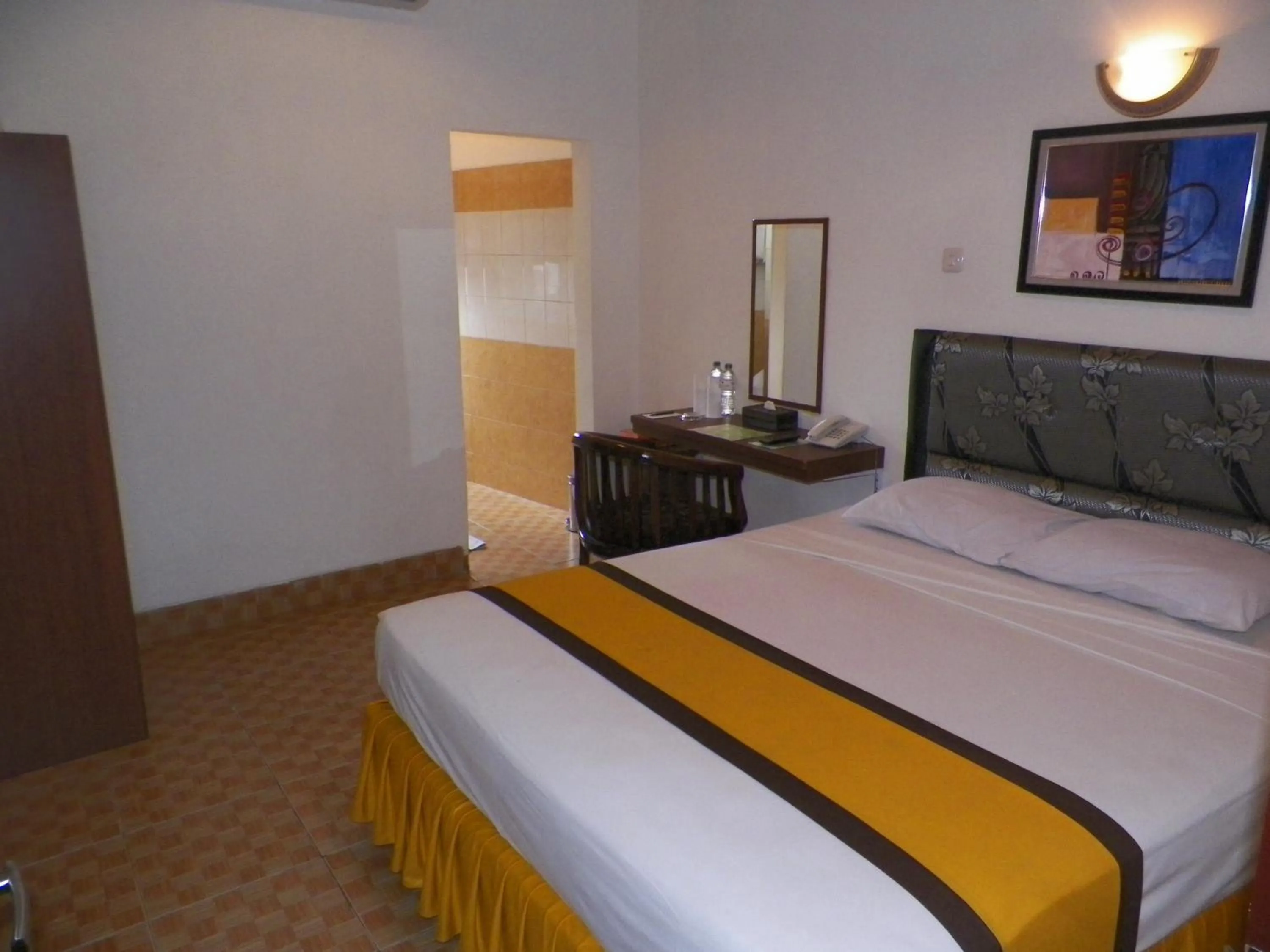 Bedroom, Bed in Al-Badar Hotel Syariah Makassar