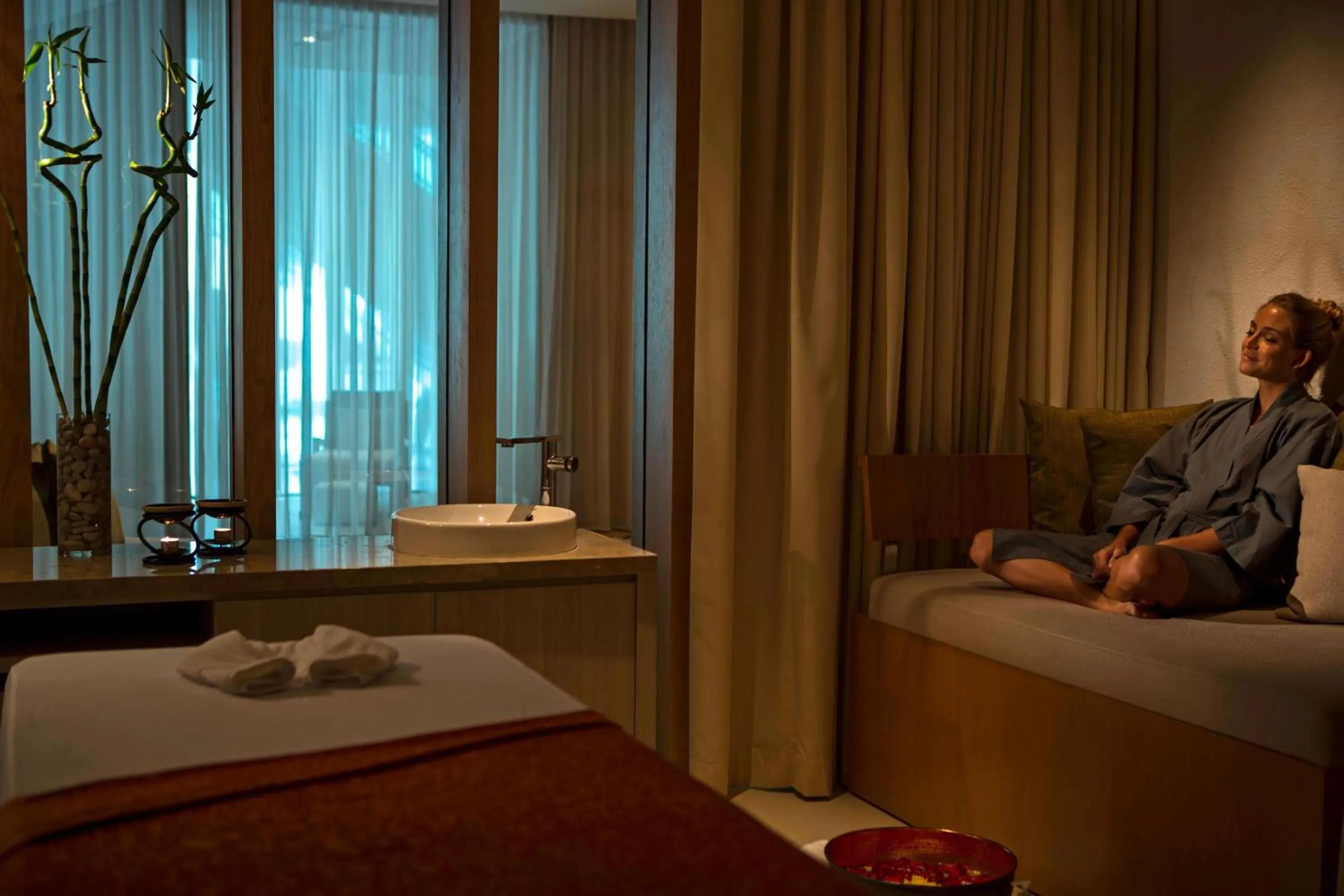 Spa and wellness centre/facilities, Bed in The Stones Hotel - Legian Bali