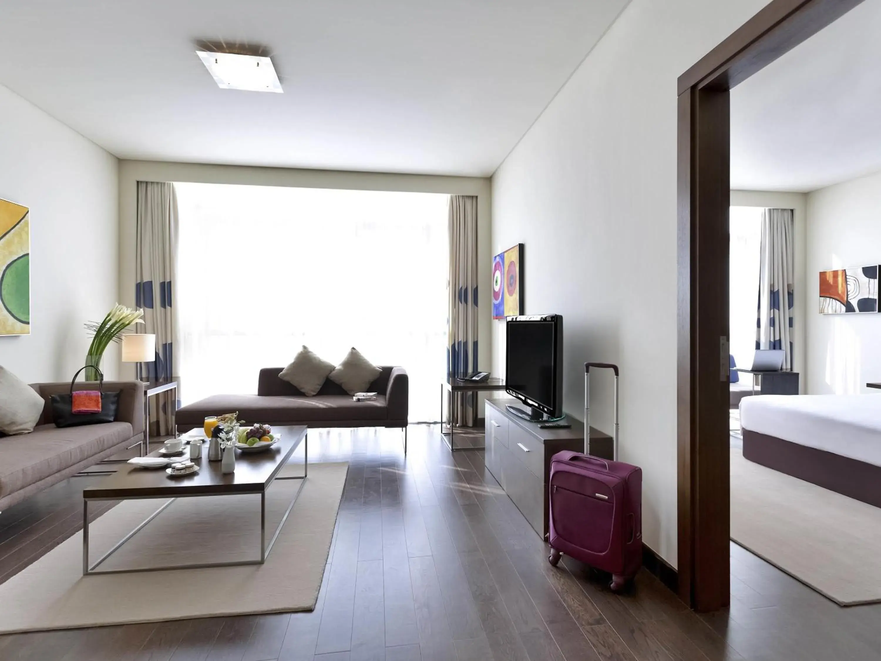 Apartment with Double and Single (Double+Extrabed) in Novotel Abu Dhabi Gate Apartment with Double and Single (Double+Extrabed) in Novotel Abu Dhabi Gate