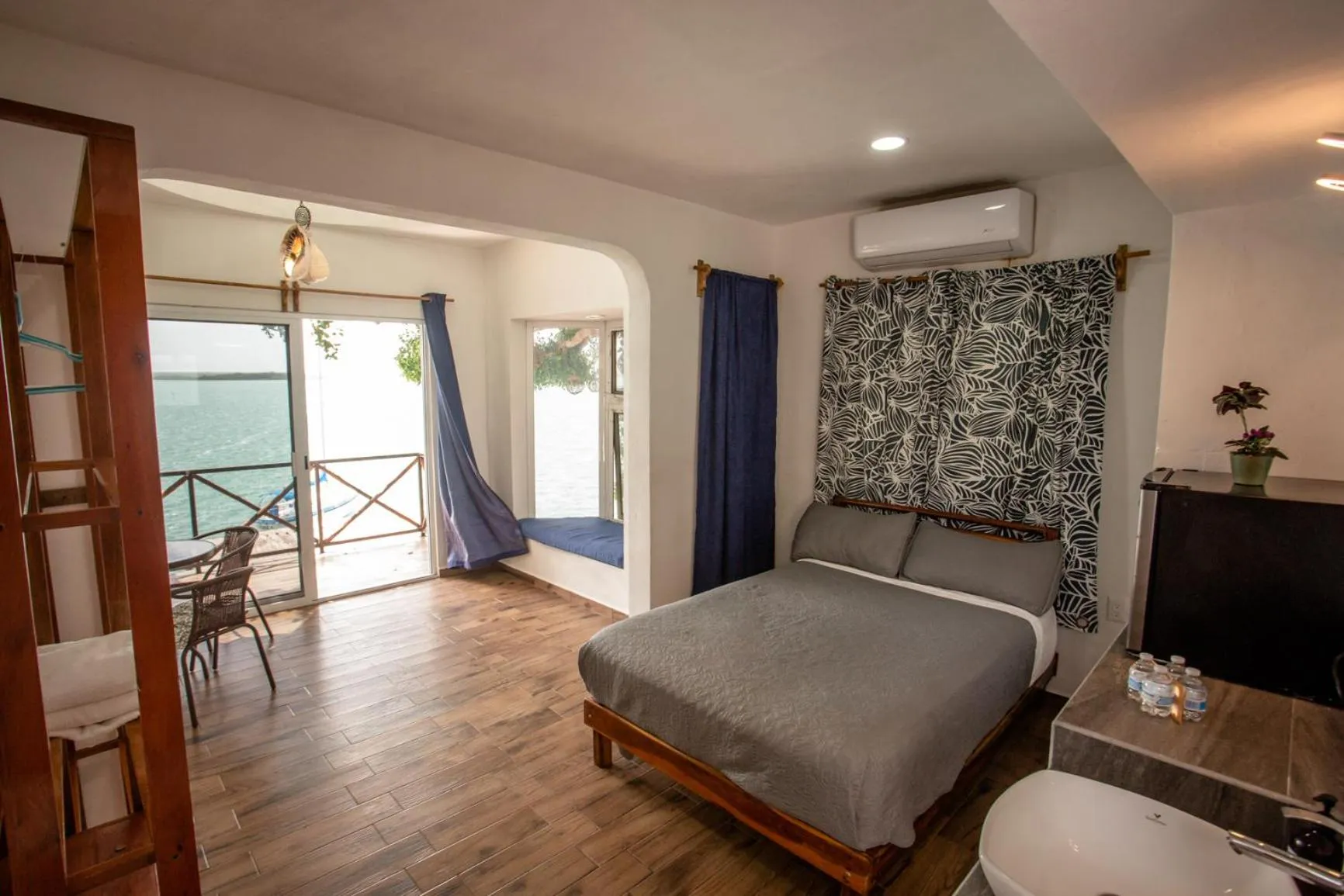 Bedroom, Bed in Seven Blue House Village & Lodge