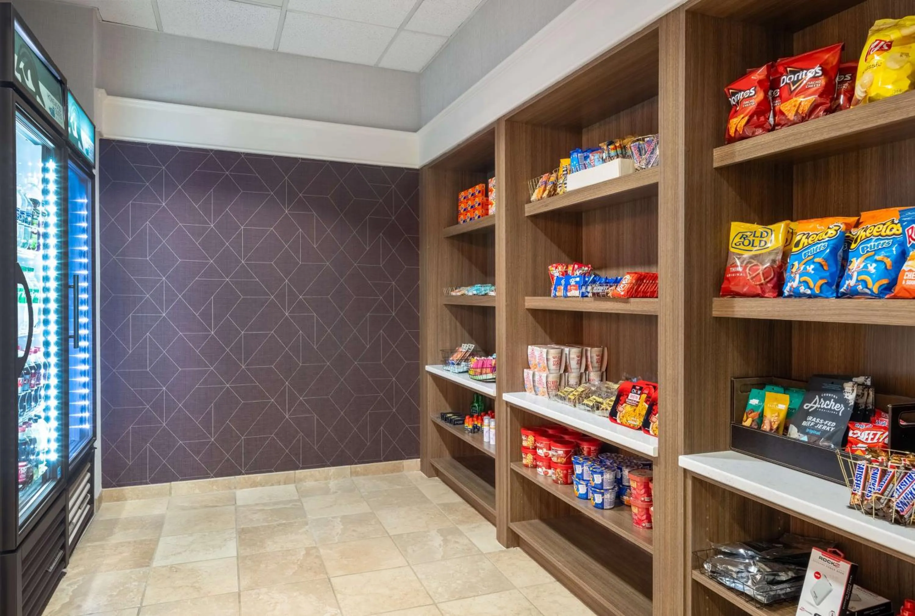 Restaurant/places to eat in Homewood Suites by Hilton Montgomery