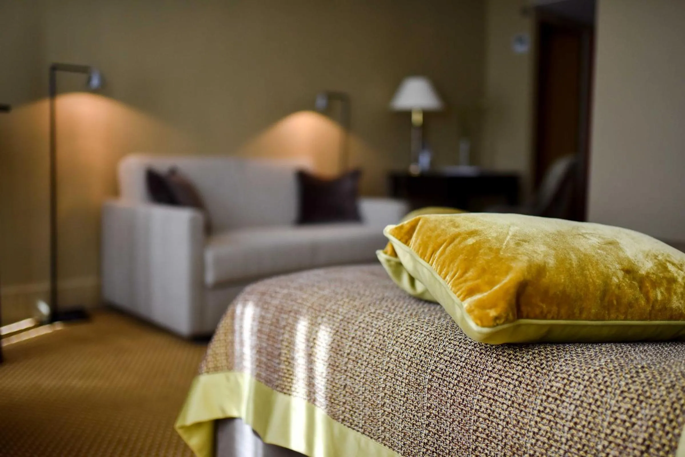 Photo of the whole room, Bed in Grand Hôtel du Lion d'Or