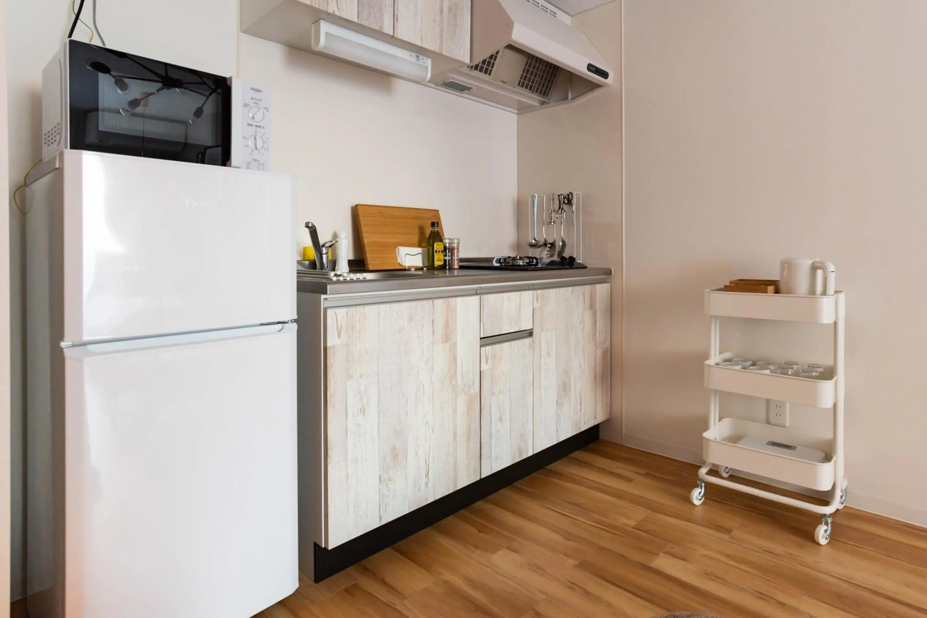 Kitchen or kitchenette in Exia Daikoku AFP Apartment