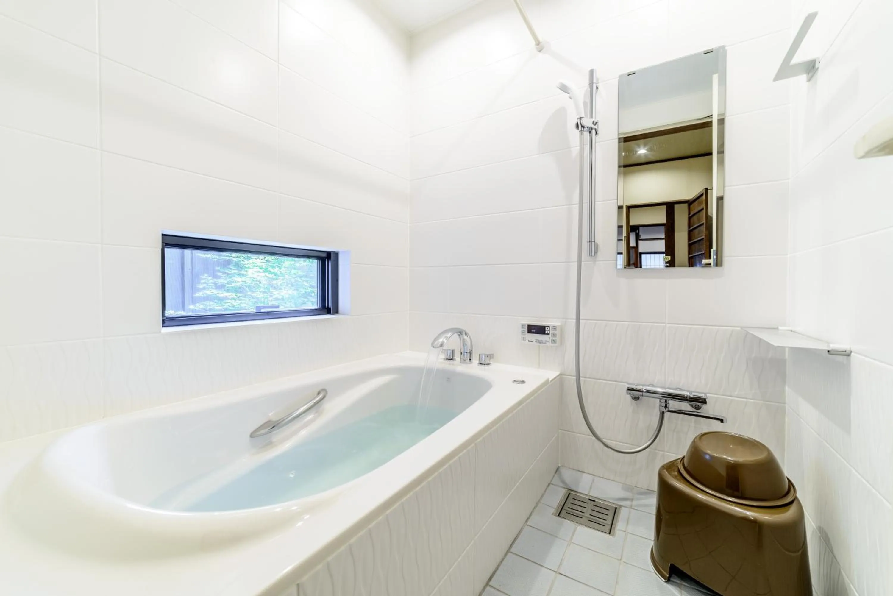 Bathroom in 京と家 おたびしょ庵 -Kyotoya Otabishoan-