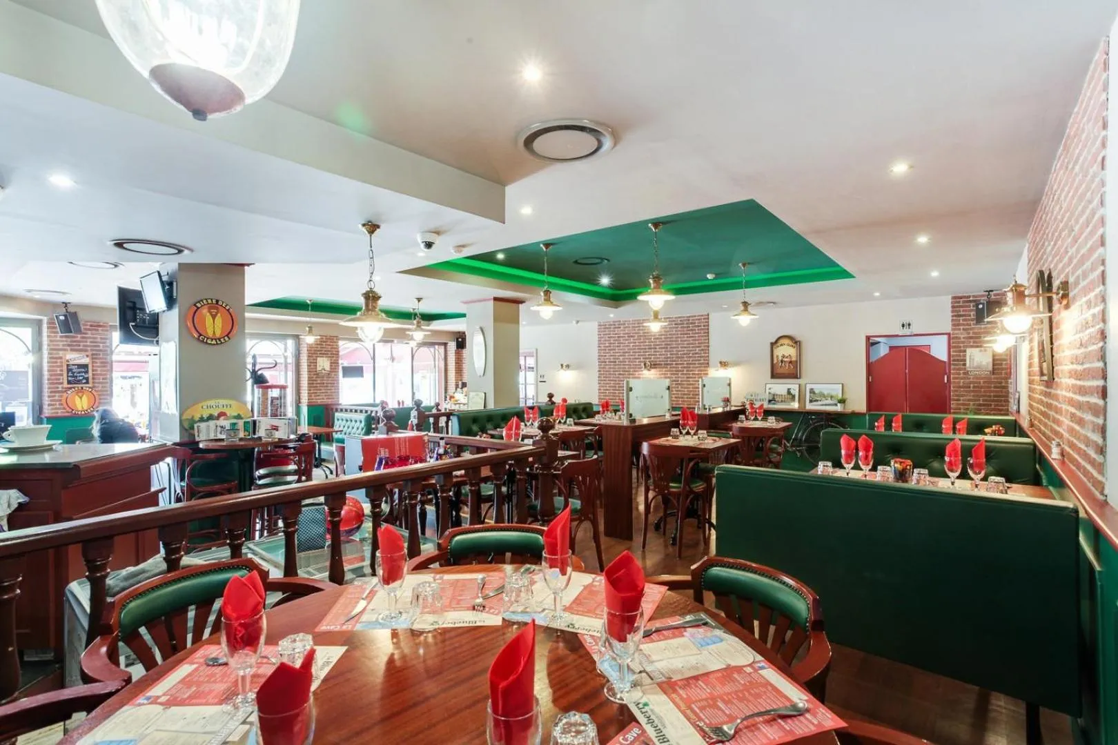 Restaurant/places to eat in Hôtel-Restaurant Le Blueberry