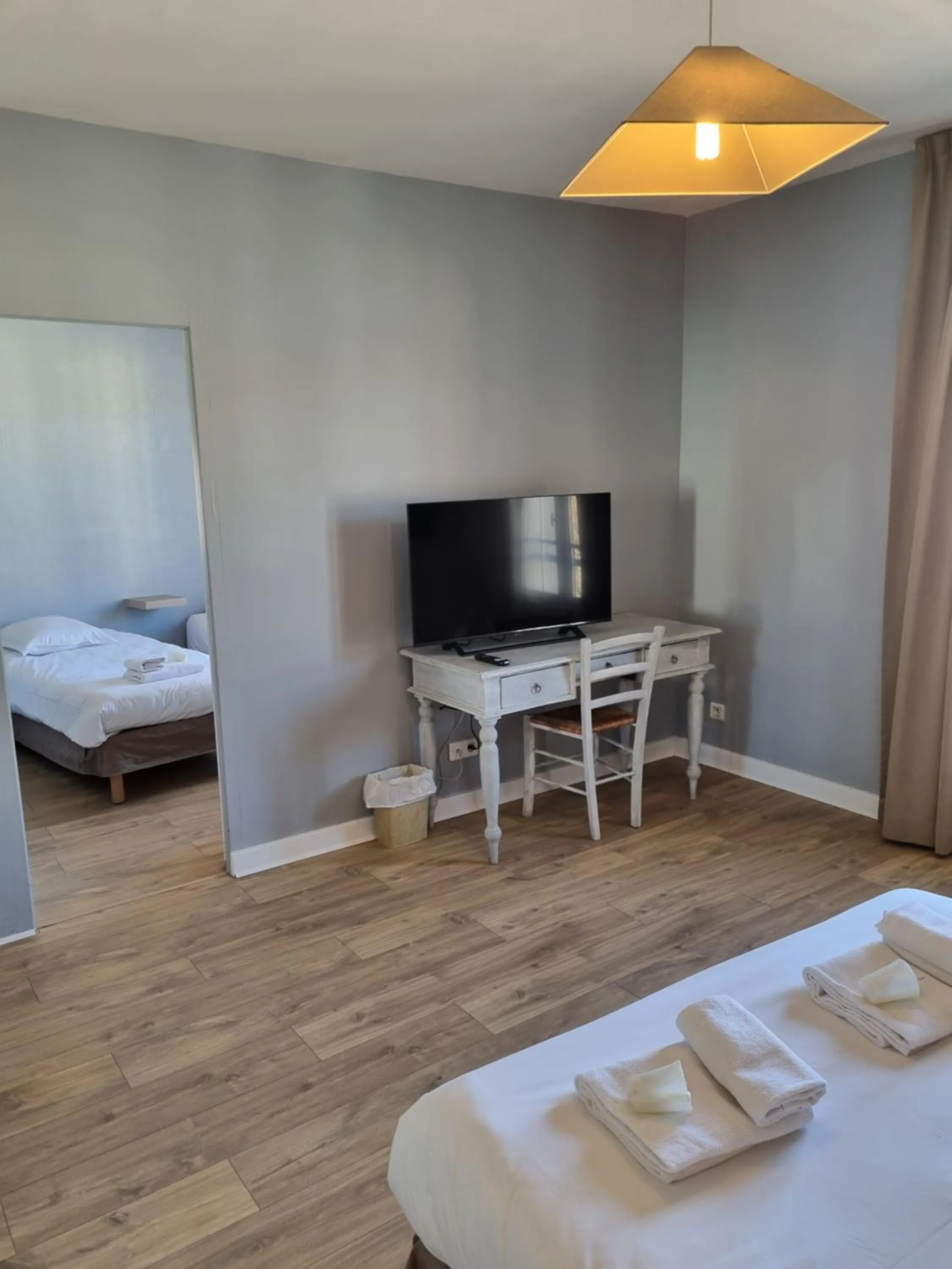 Family, Bed in Hôtel-Restaurant Le Blueberry