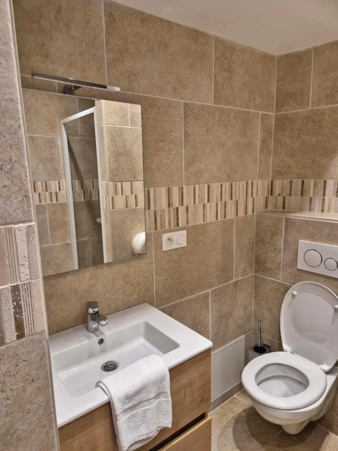 Bathroom in Hôtel-Restaurant Le Blueberry