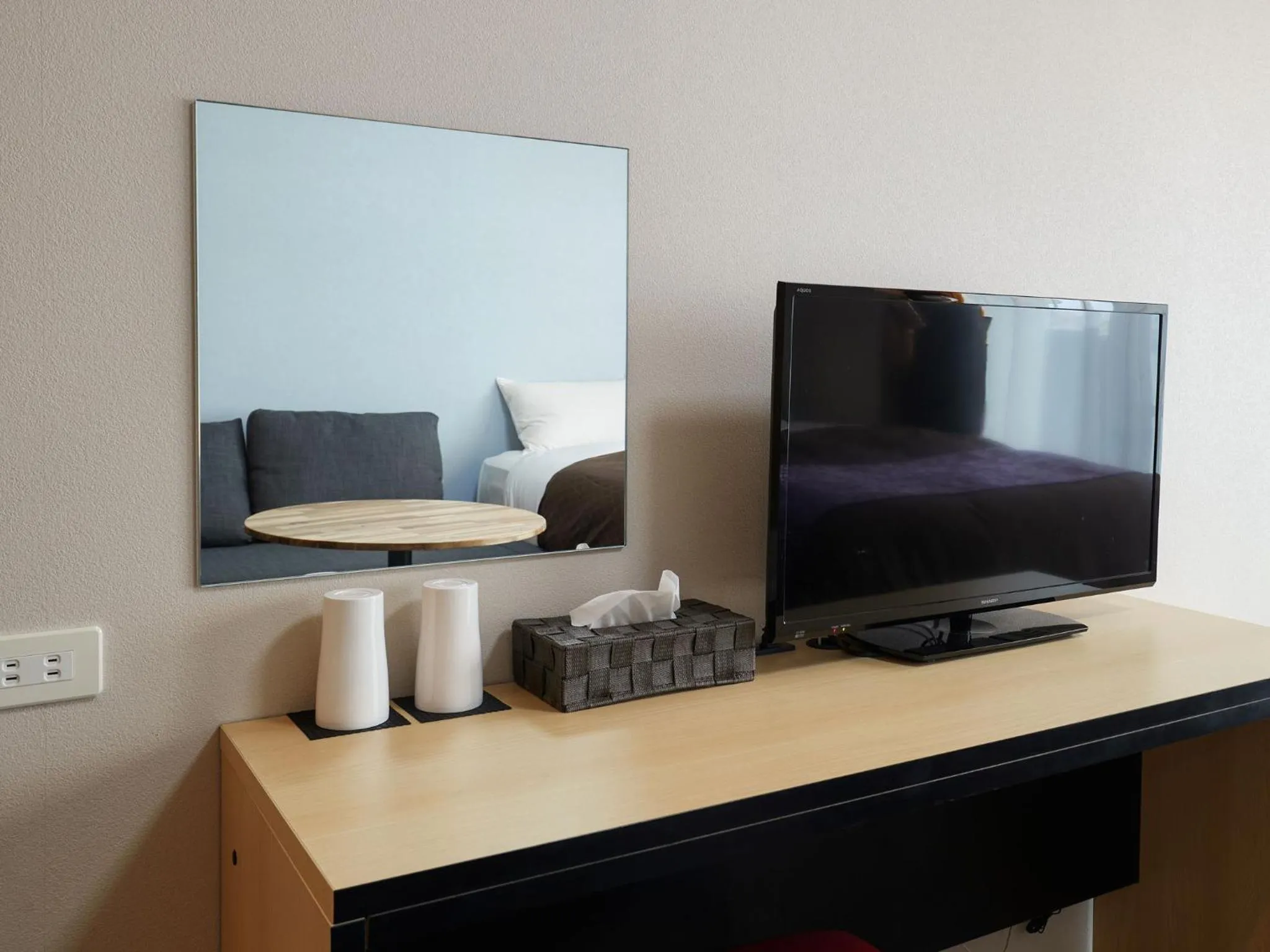 Photo of the whole room in ミチ旅ホテル 読谷