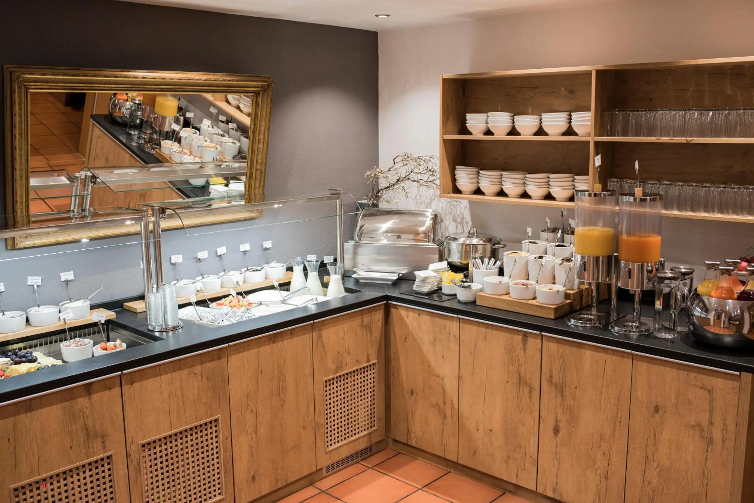 Buffet breakfast in Hotel Neuer am See