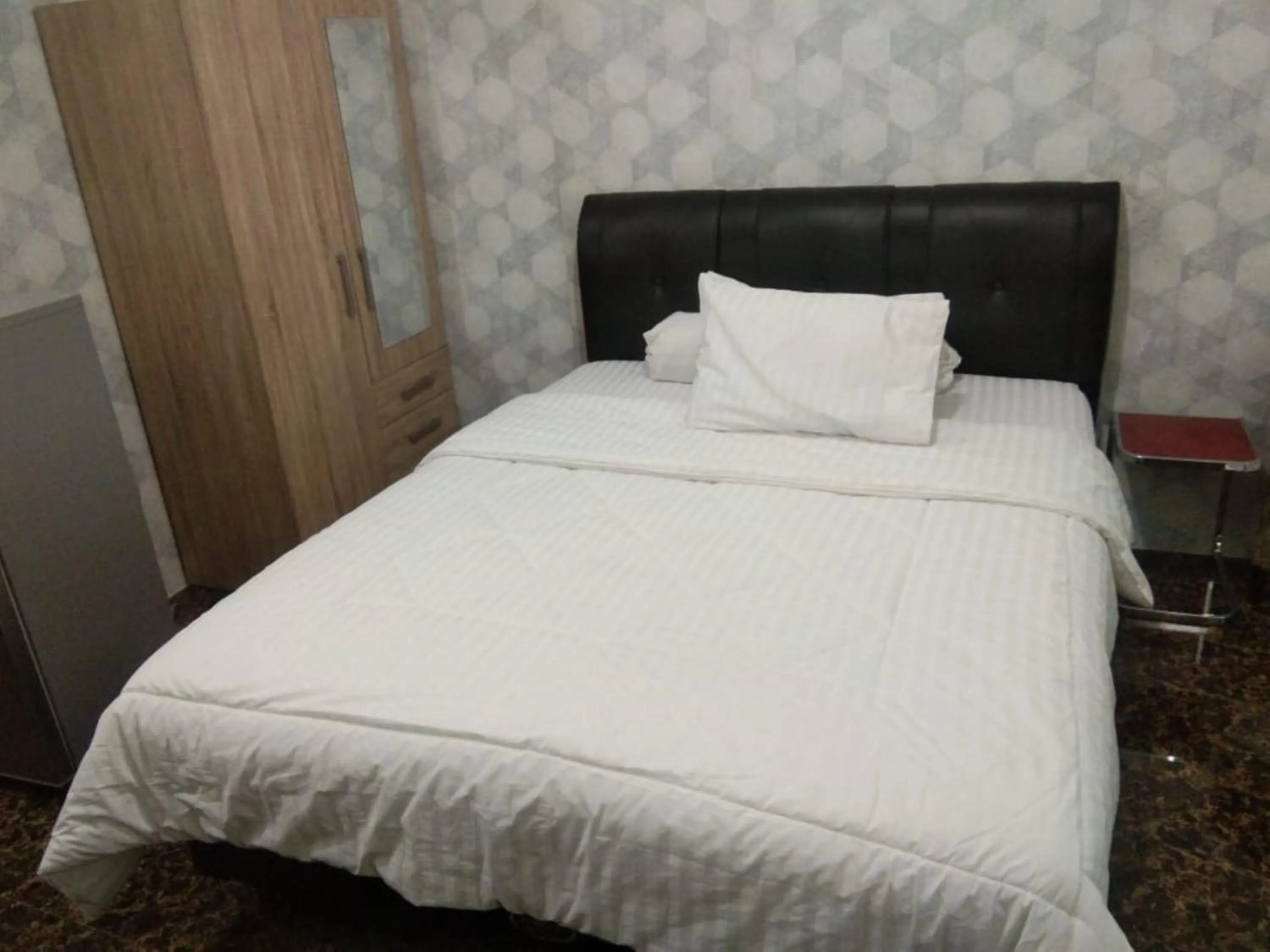 Bed in Apartemen Mutiara Bekasi by Veeroom