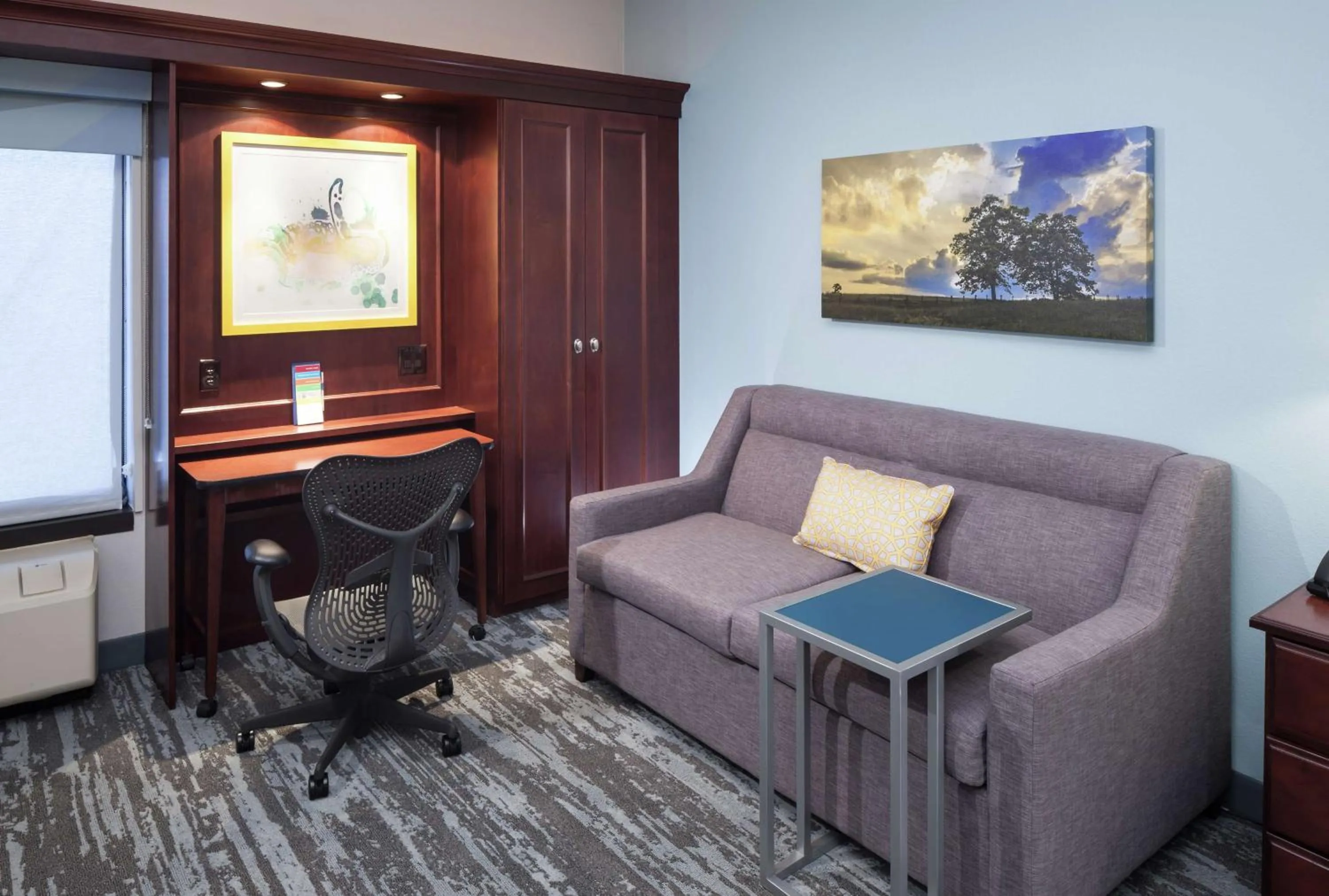 Bedroom in Hampton Inn Kansas City Liberty