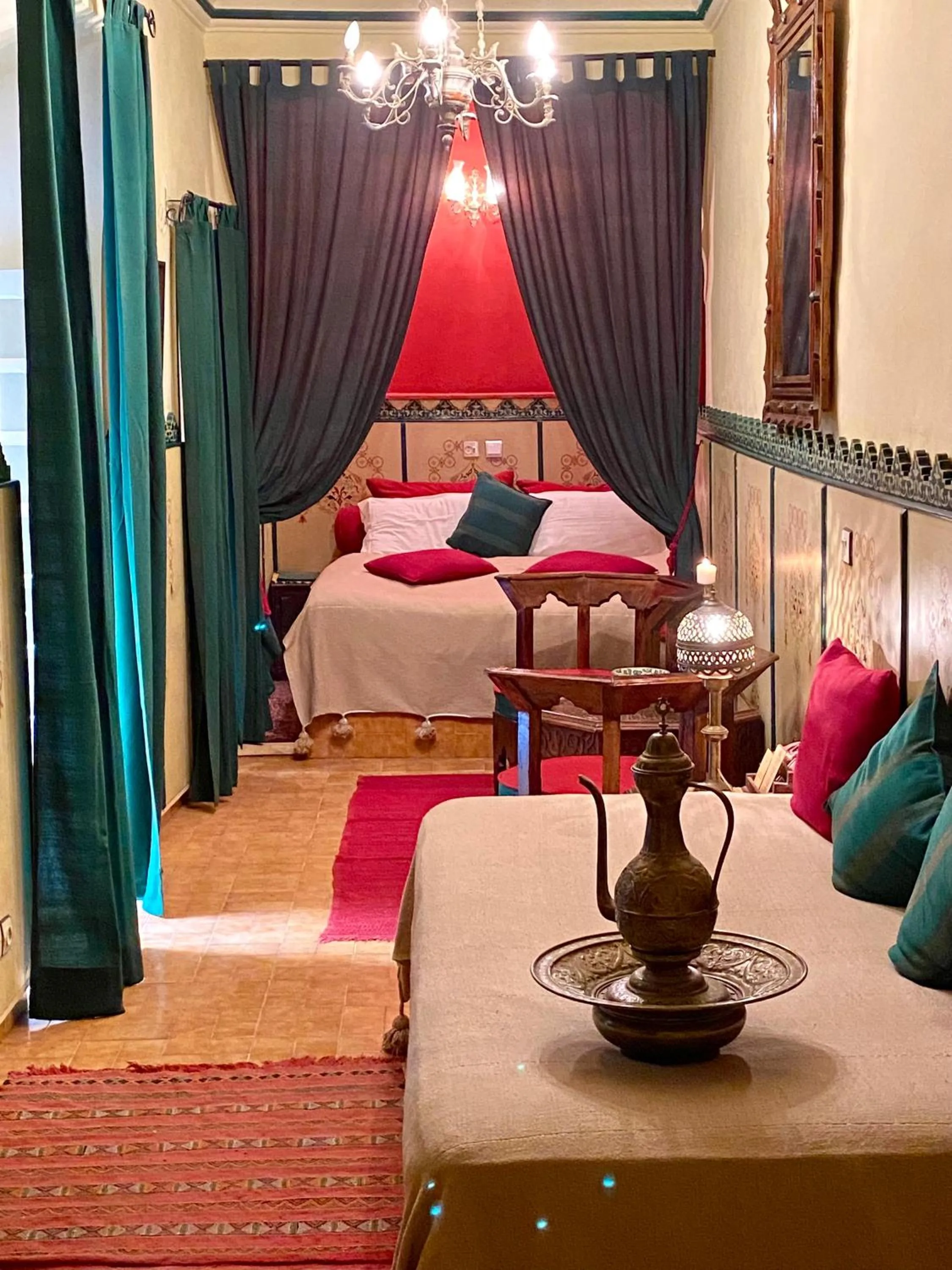 Photo of the whole room, Bed in Riad Hotel Sherazade
