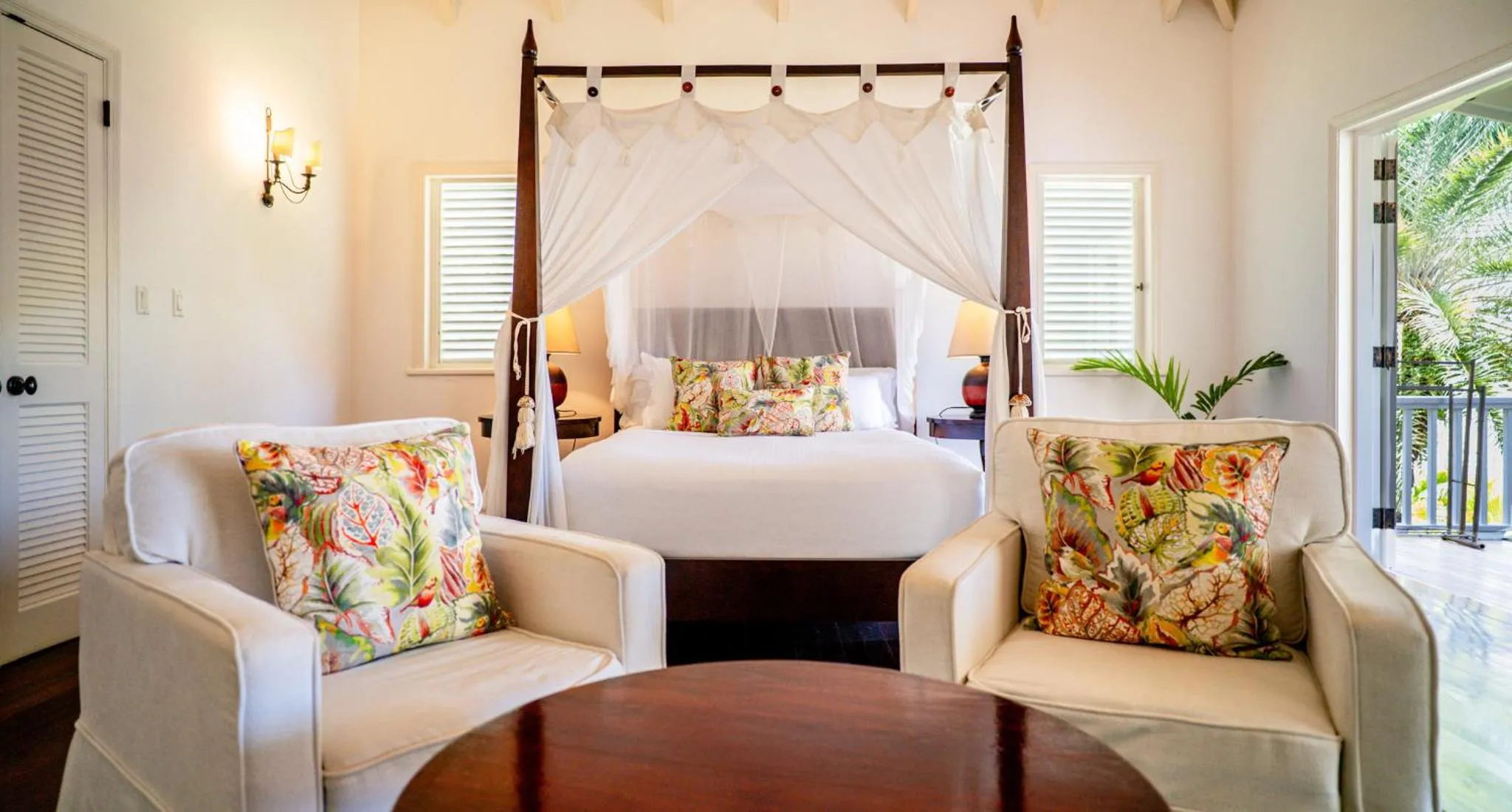 Bed in The Inn at English Harbour