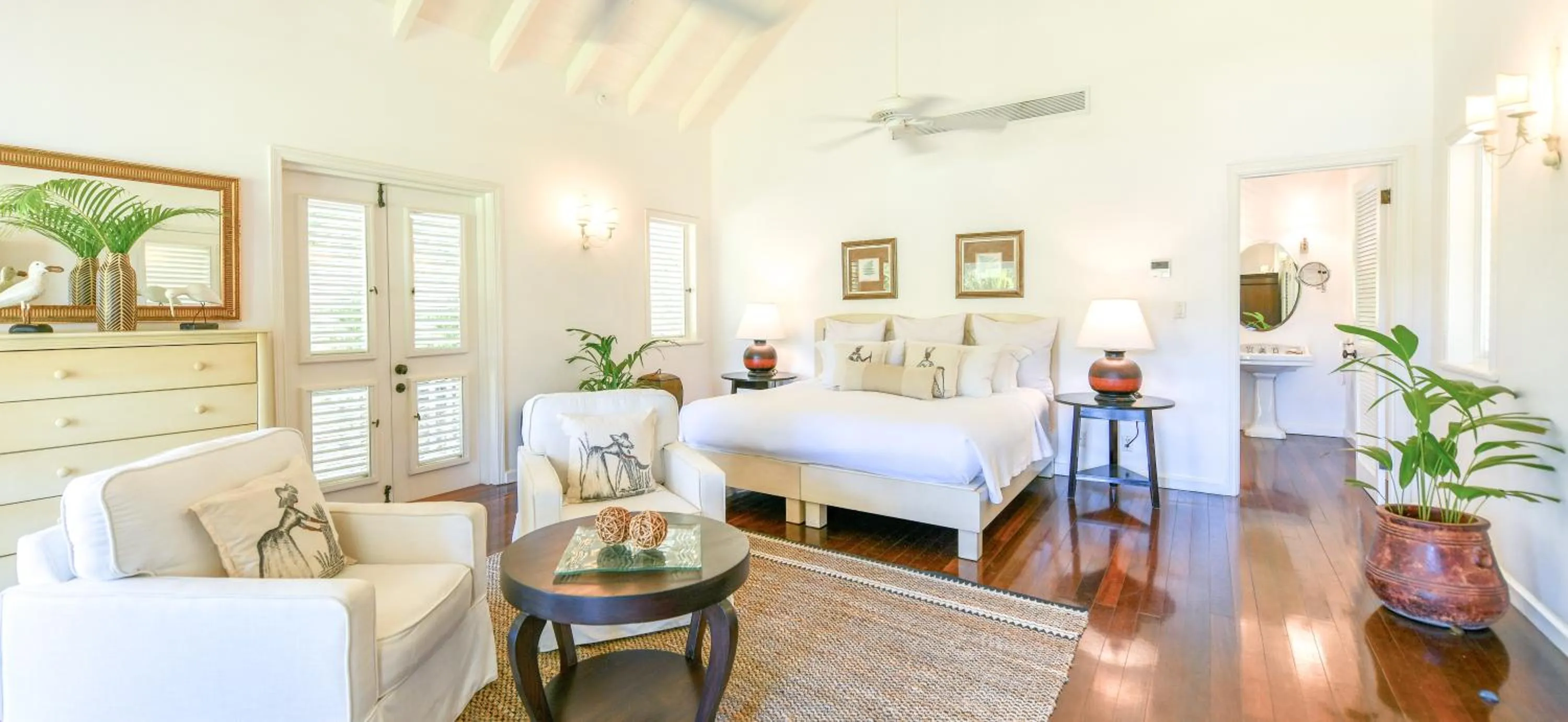 Bedroom, Bed in The Inn at English Harbour