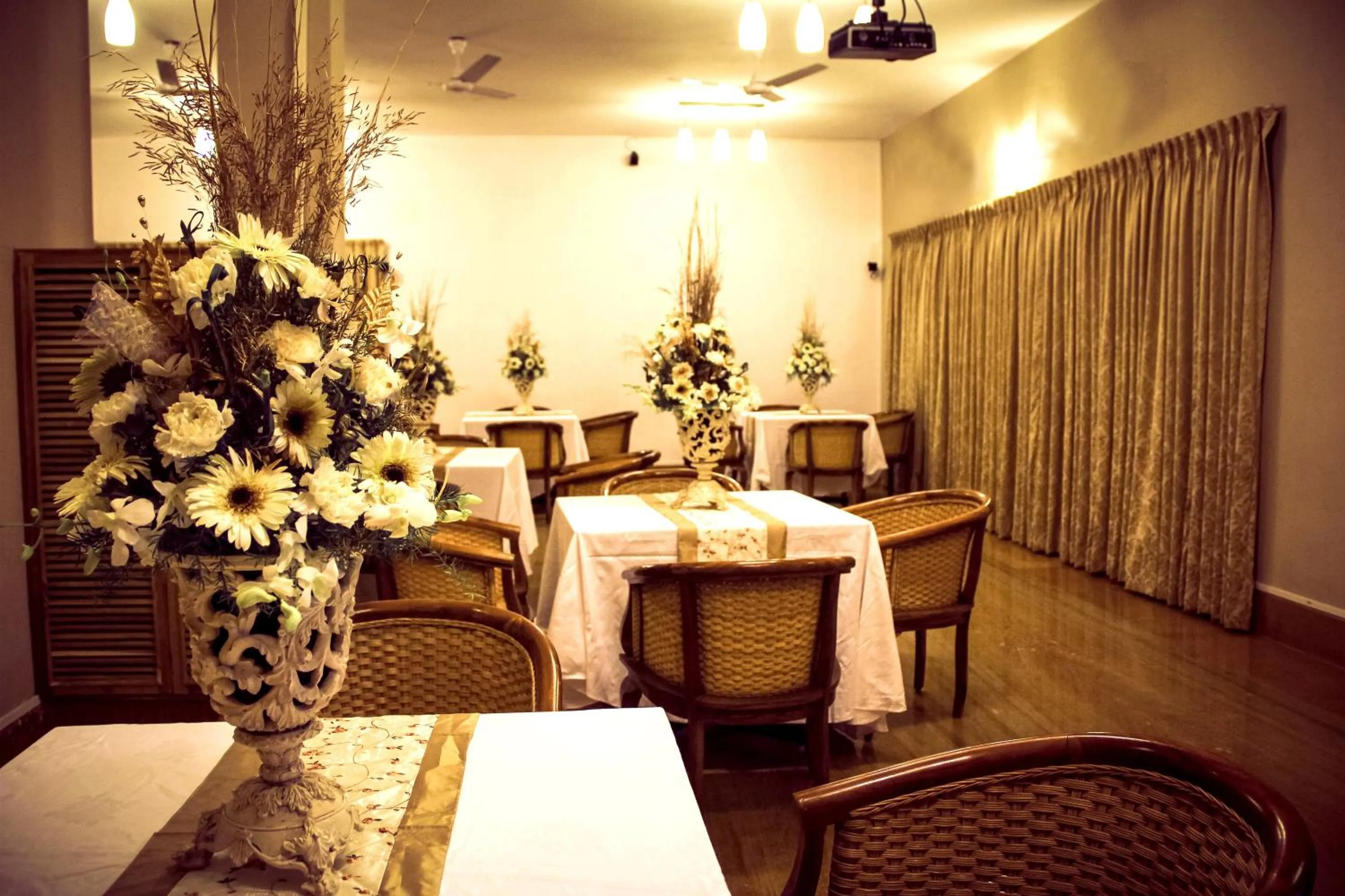 Banquet/Function facilities in Hanu Reddy Residences Poes Garden