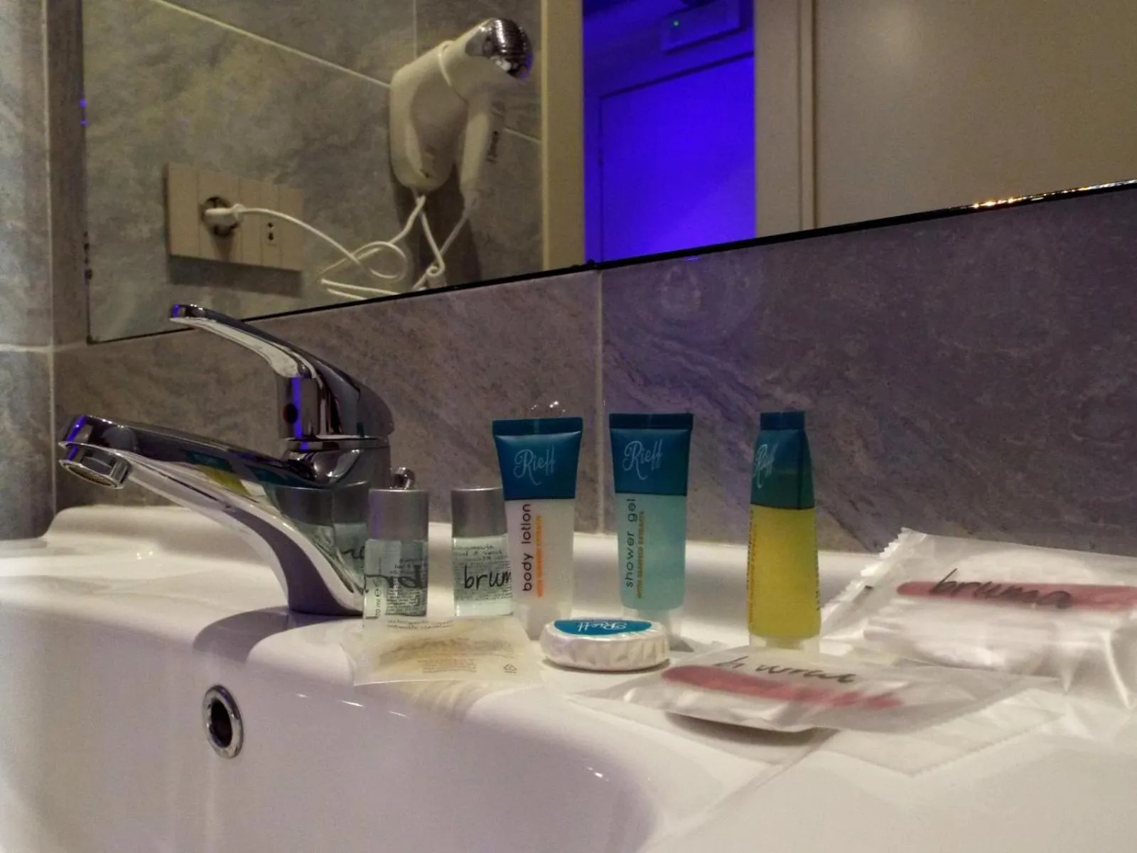 Bathroom in Hotel Stradivari