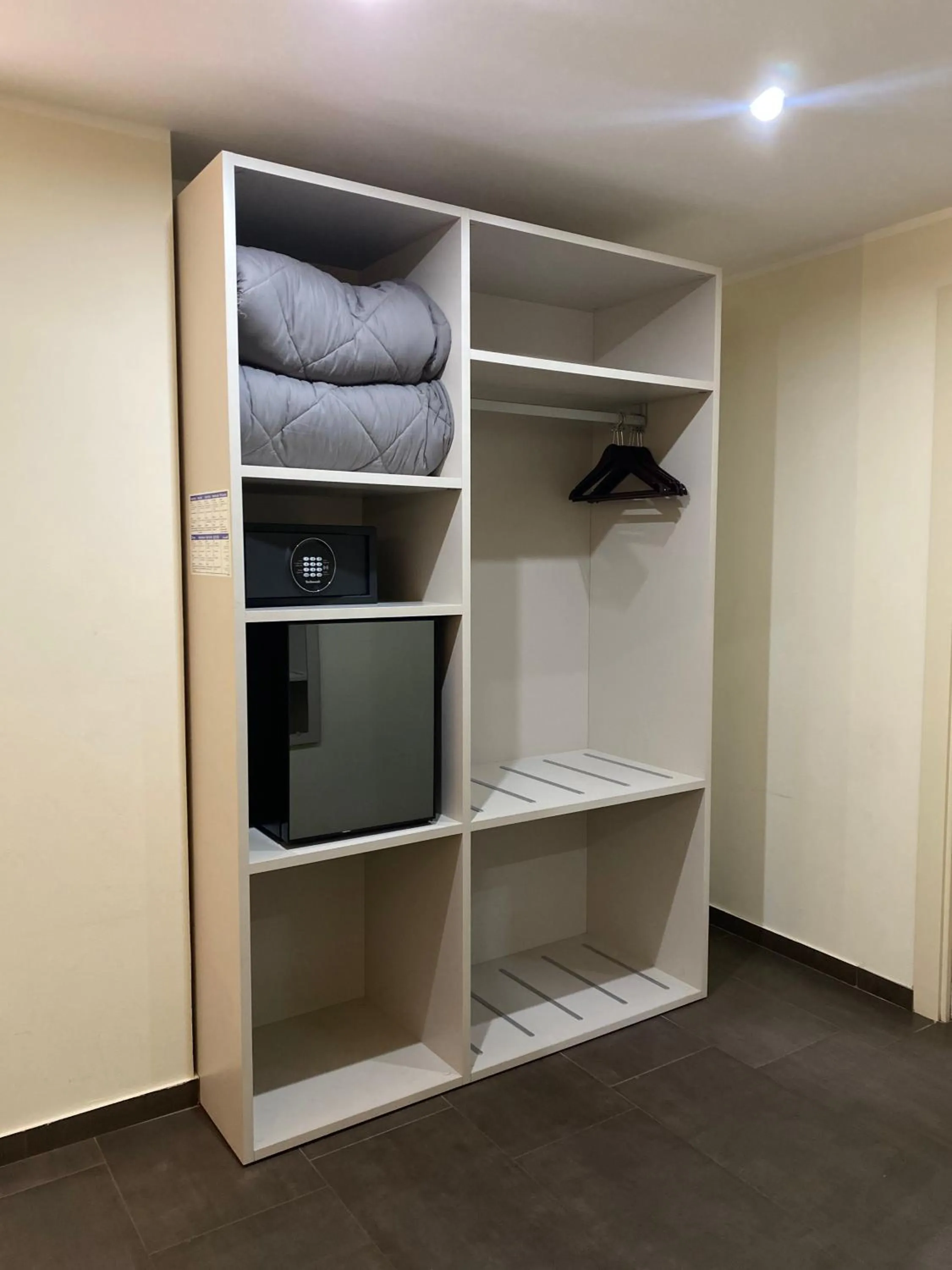 safe in Hotel Stradivari