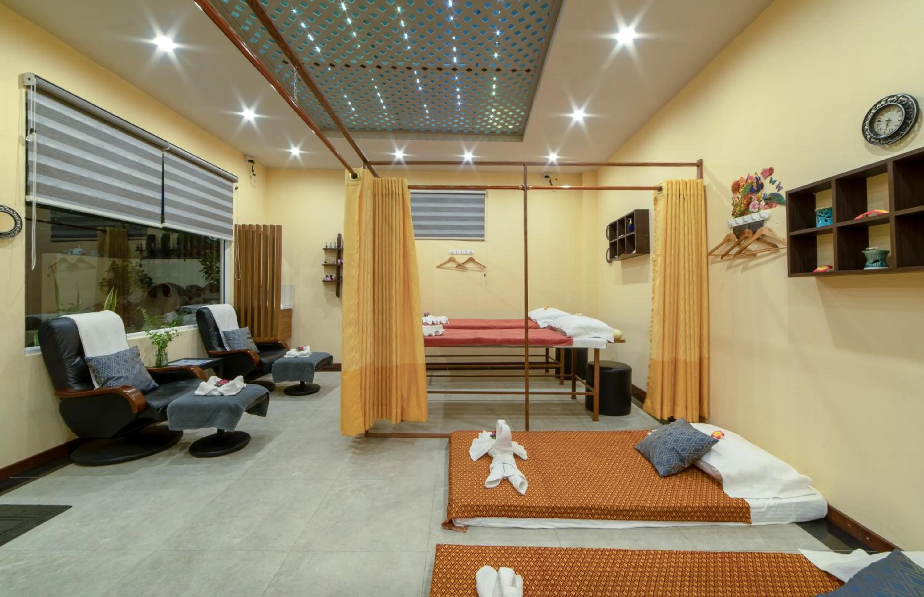 Massage in Nala Veli Beach & Spa