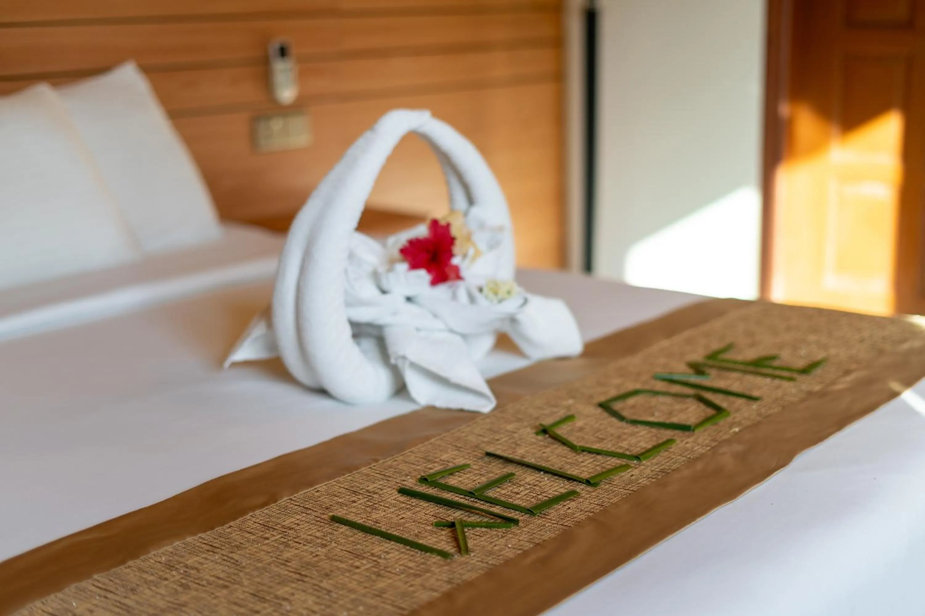 Bed in Nala Veli Beach & Spa