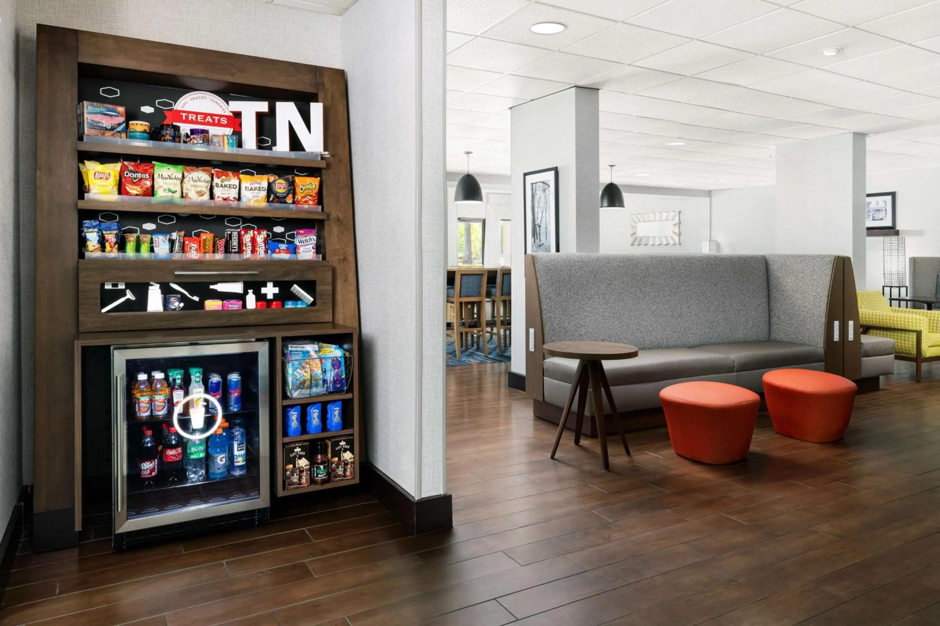 Restaurant/places to eat in Hampton Inn Memphis-Walnut Grove/Baptist East