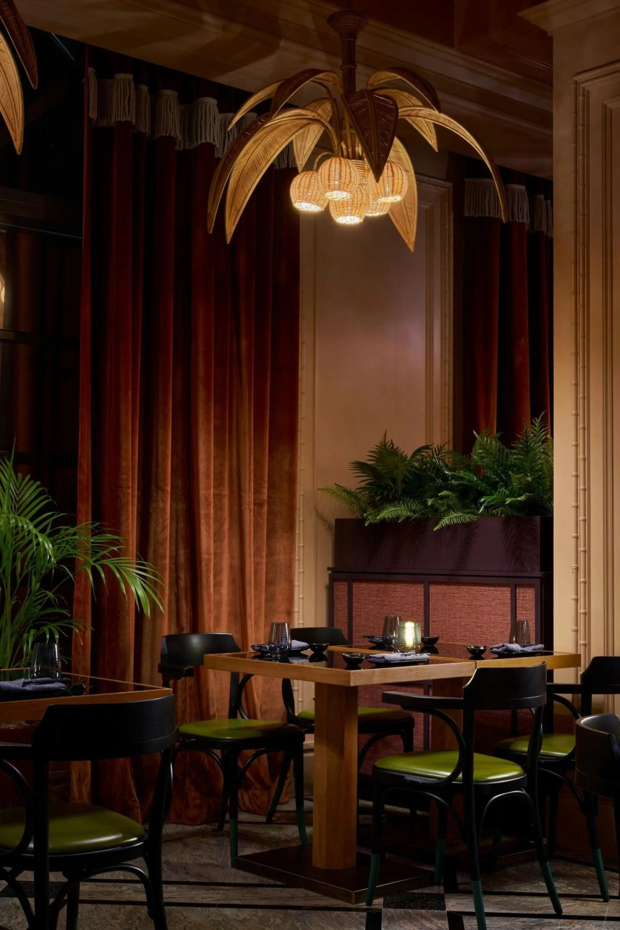 Restaurant/places to eat in The Ritz-Carlton, Grand Cayman