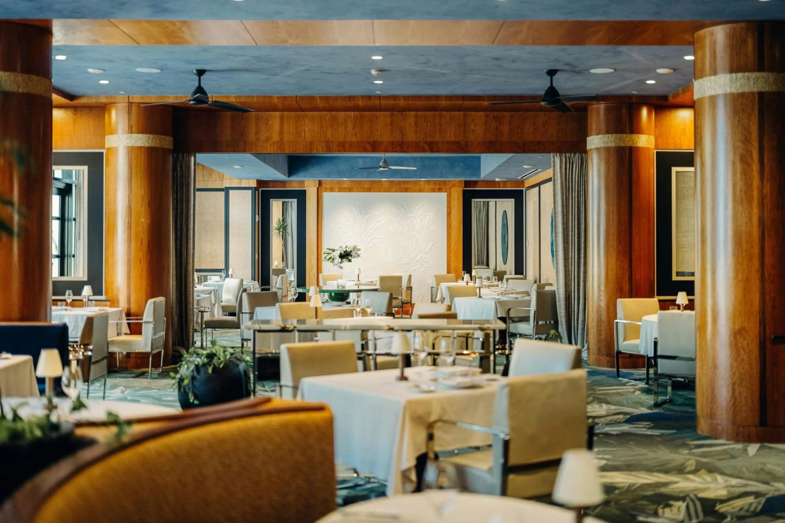 Restaurant/places to eat in The Ritz-Carlton, Grand Cayman