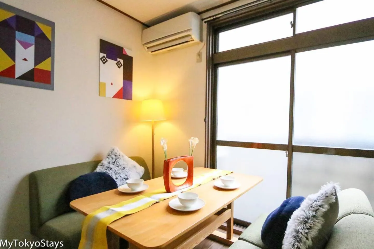 Living room in Simabaradaimon Umenotoan