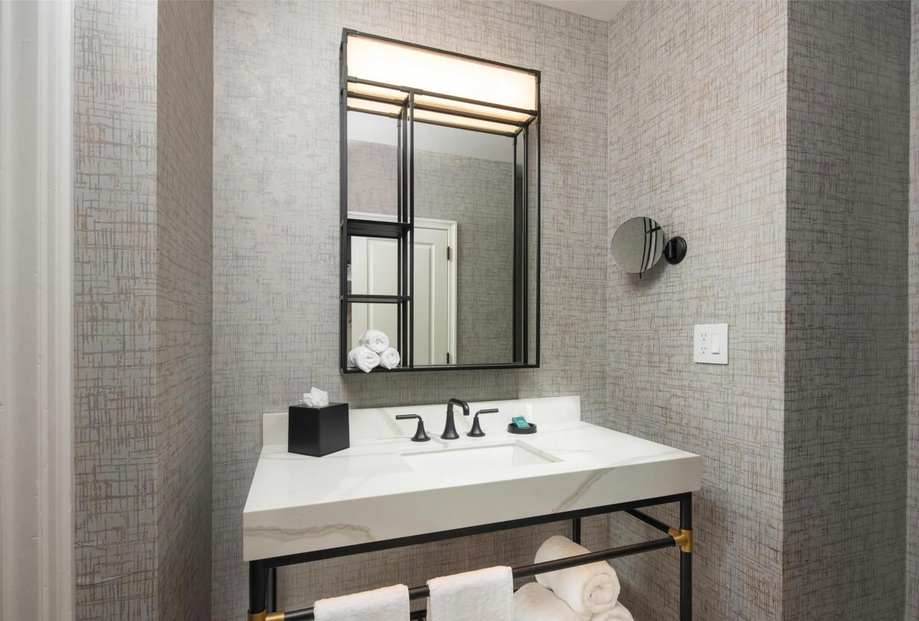 Bathroom in Hilton Milwaukee