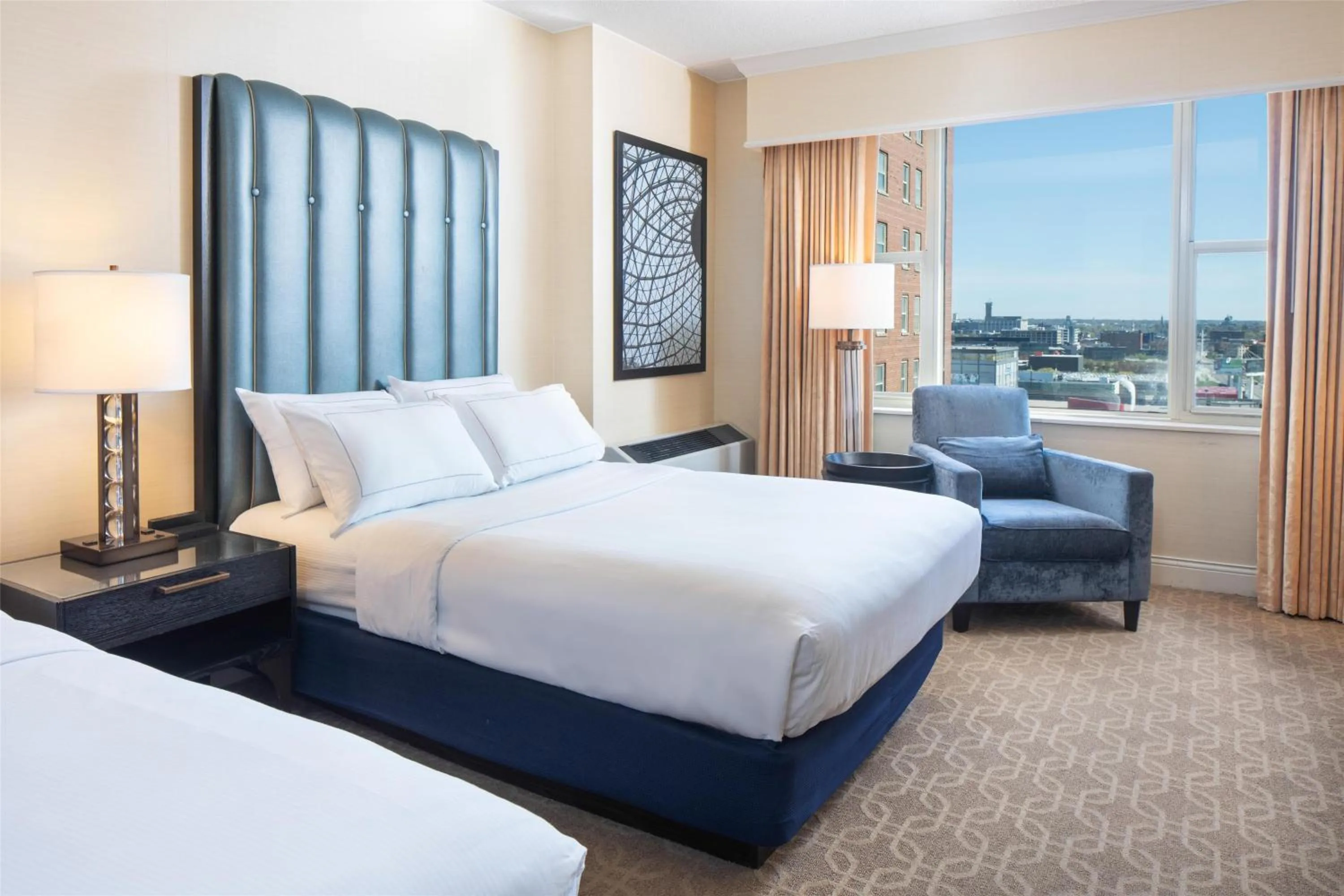 Bed in Hilton Milwaukee