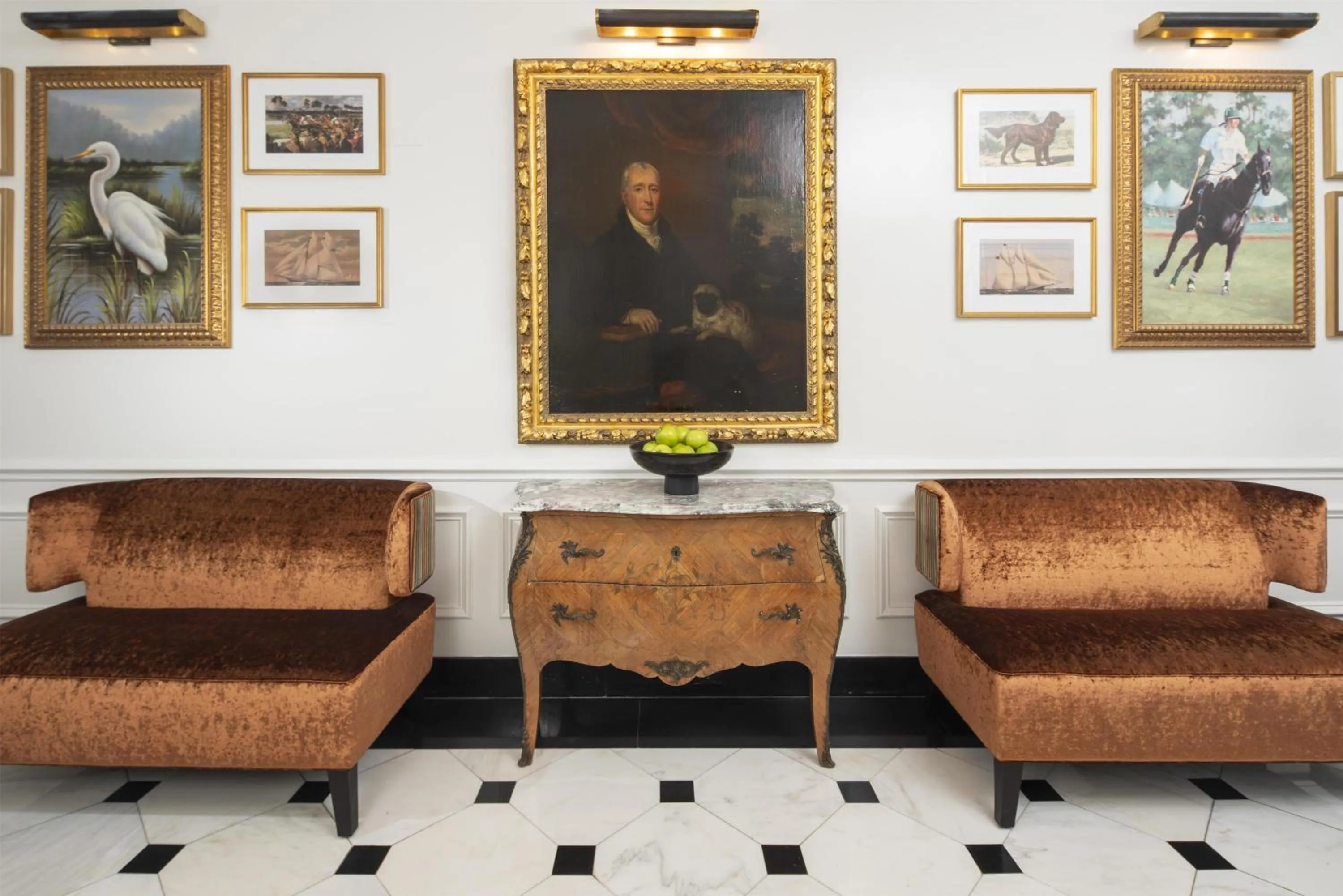 Photo of the whole room in Hilton Milwaukee