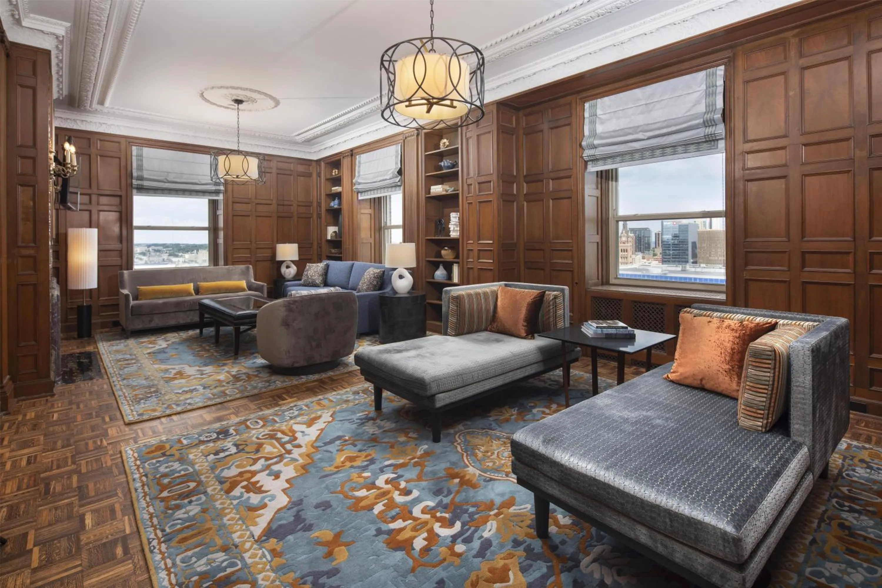 Living room in Hilton Milwaukee